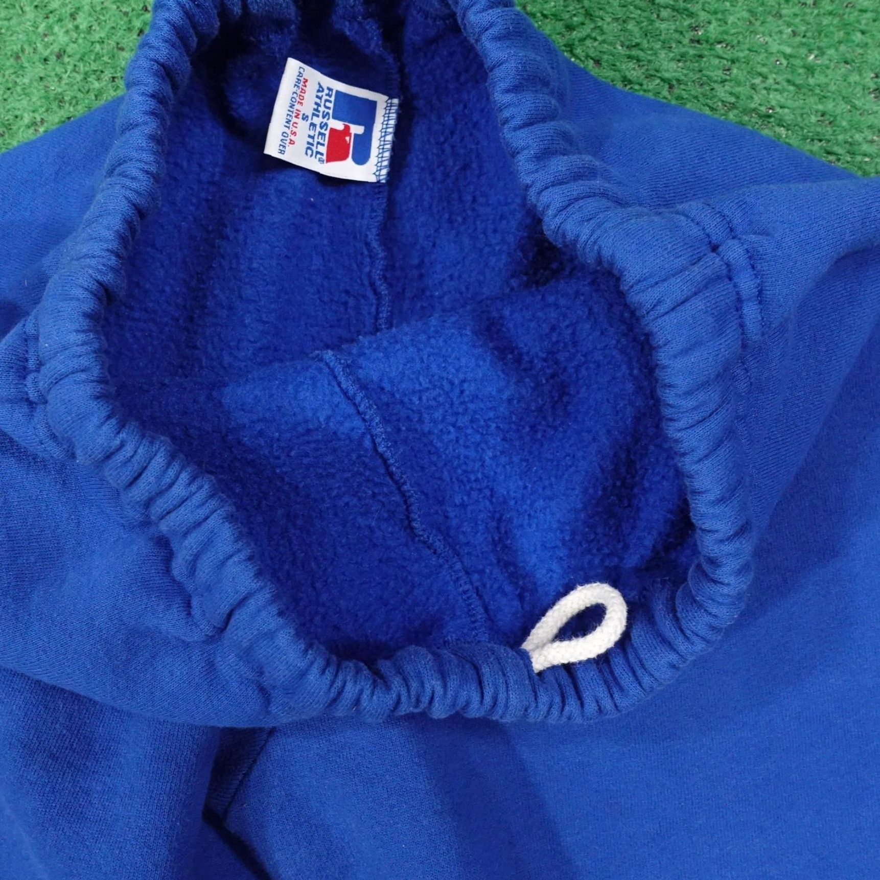 Russell Athletic VINTAGE Russell Athletic Sweatpants Pants Unisex Adults S Blue Fleece Elastic WAIST INSEAM 27 Fall Winter 90s Mens Womens Boys Girls Size US 29 - 3 Thumbnail