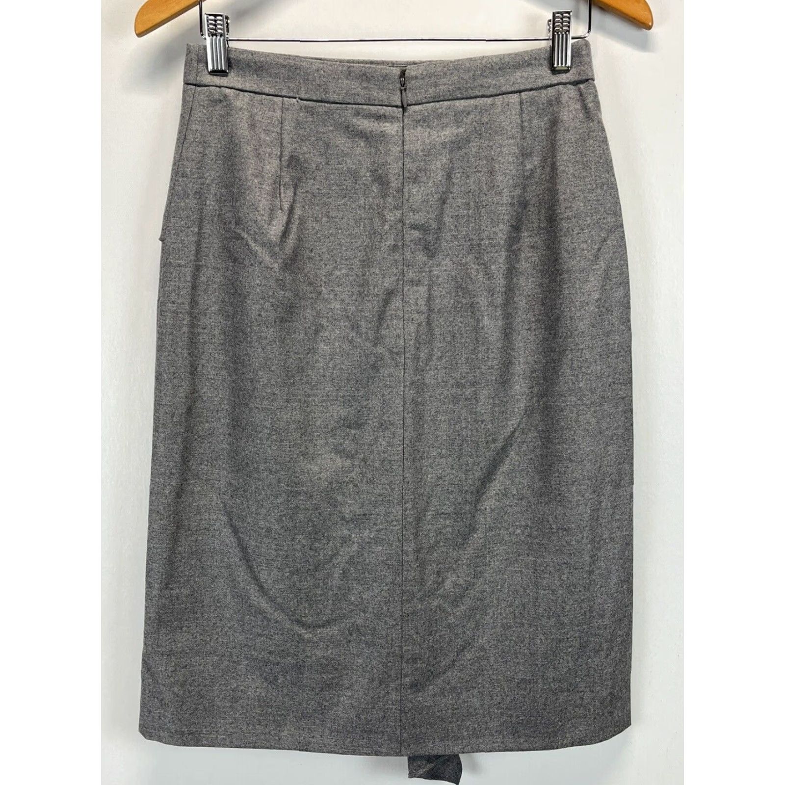J.Crew J.Crew 100% Wool Gray Ruffle Skirt Knee Length Size 4 Career Womens Size 27" / US 4 / IT 40 - 3 Thumbnail