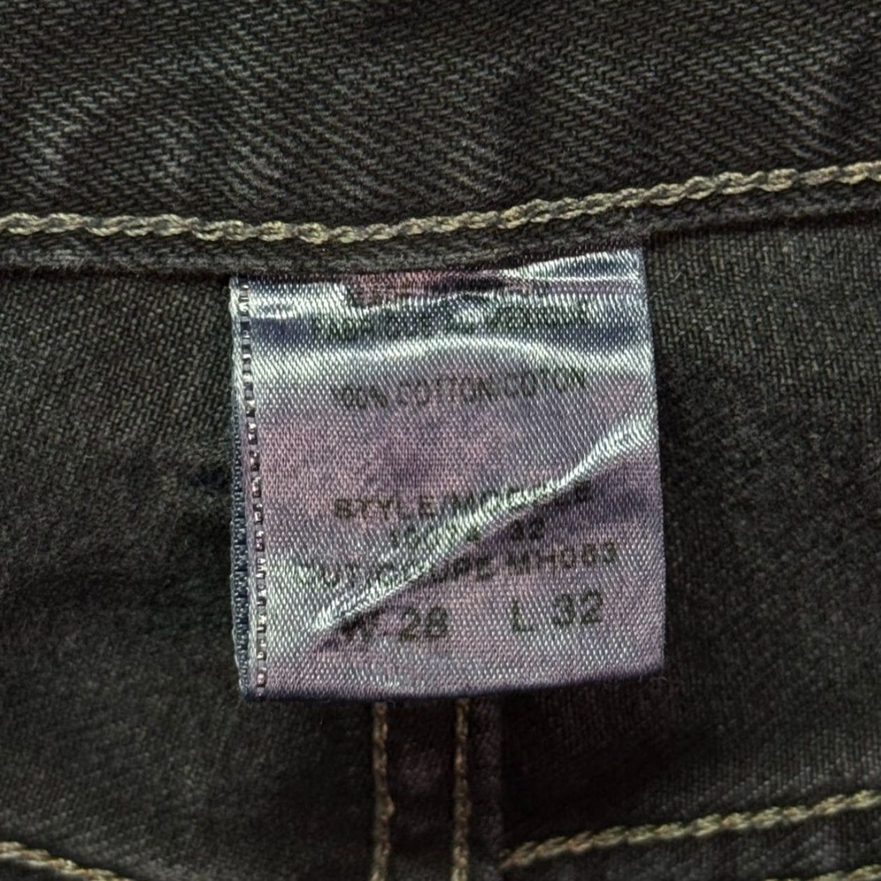 Guess Guess Jeans Denim Black Loose Baggy Raw Hem 90s 5-Pocket Mens 28x32 Jeans Regular Rise Mid Cotton Belted"} Size US 28 / EU 44 - 6 Thumbnail