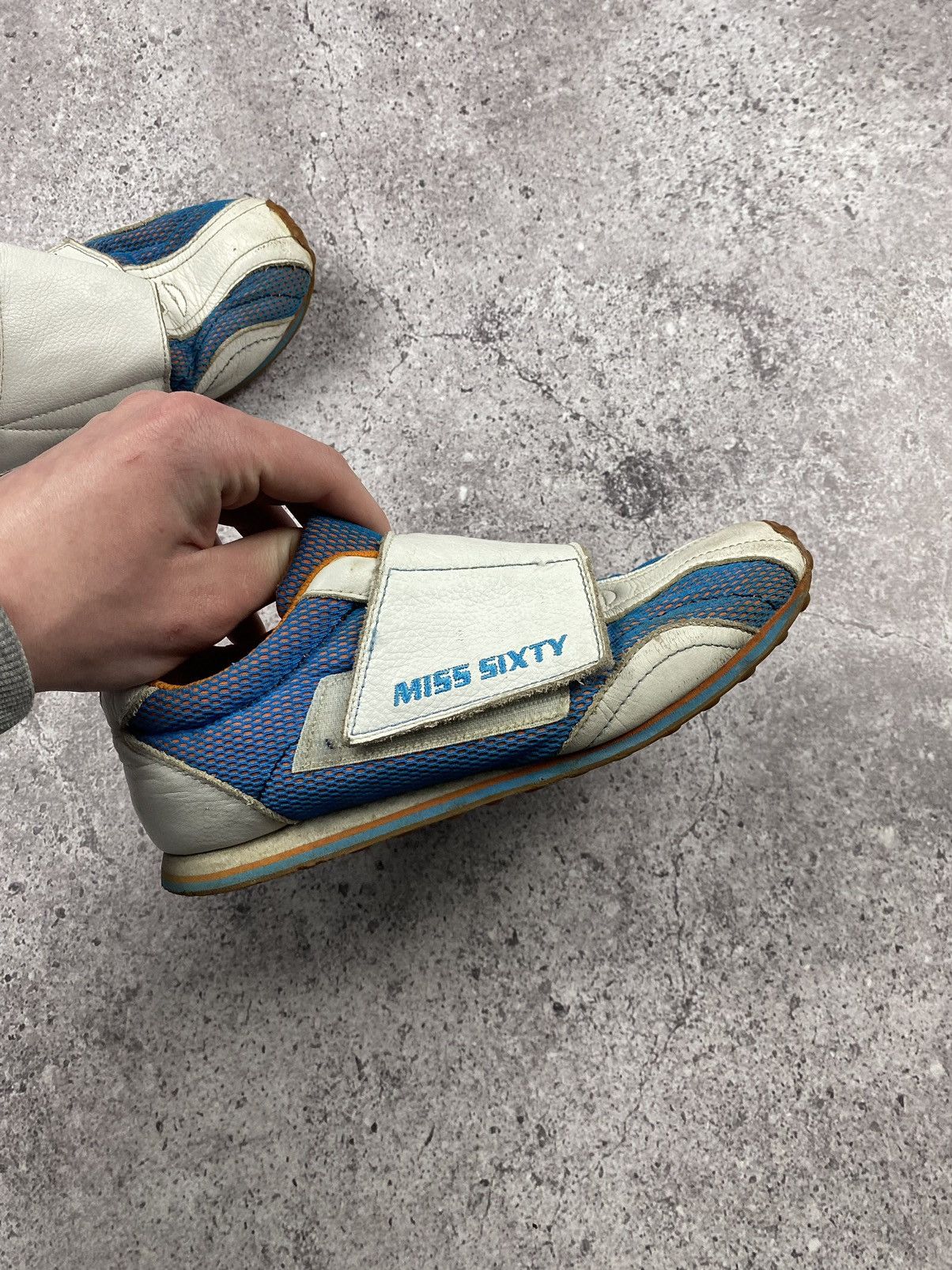 Miss Sixty × Vintage Vintage Y2K Miss Sixty Low Cut Sneakers Hype Japan Size US 7.5 / IT 37.5 - 3 Thumbnail