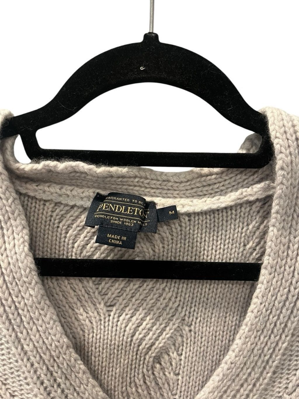 Pendleton Pendleton Wool Cashmere Long Sleeve V-Neck Sweater Size Med Size M / US 6-8 / IT 42-44 - 2 Thumbnail