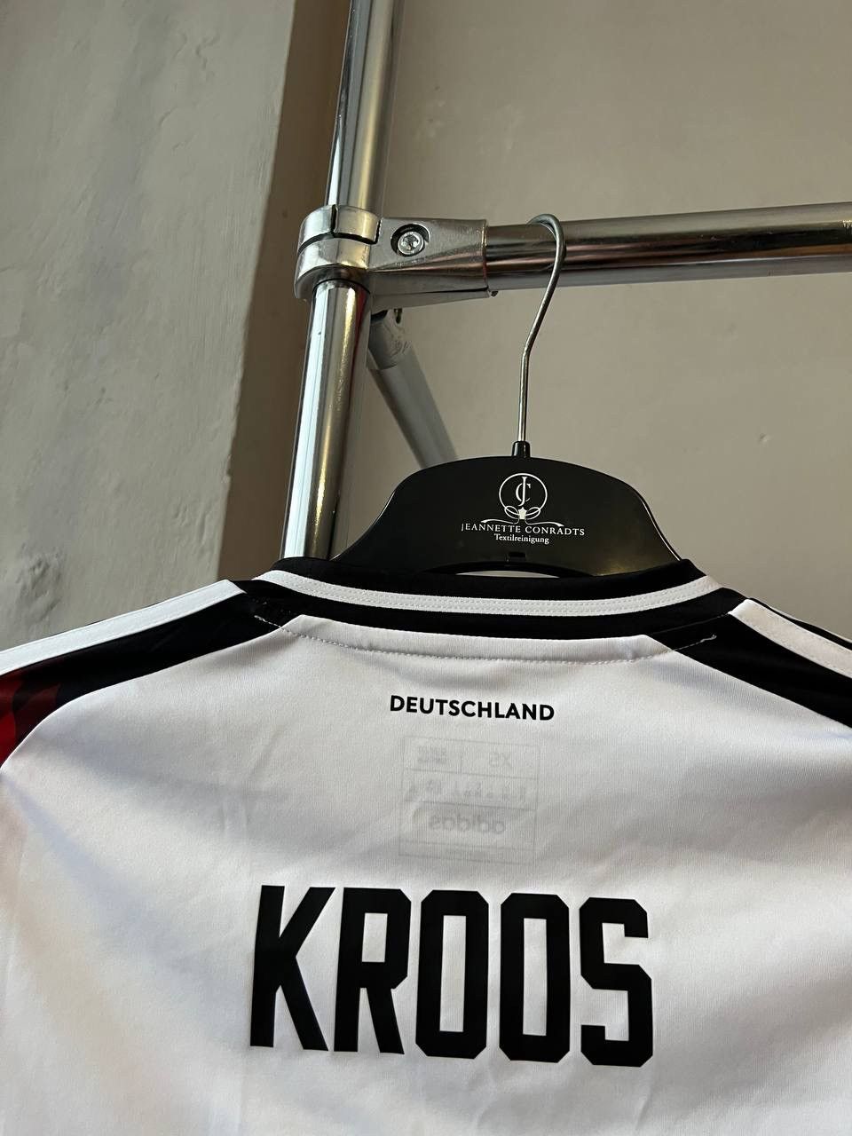 Adidas 2024/25 GERMANY TEAM #8 KROOS HOME SOCCER JERSEY SHIRT XS Size US XS / EU 42 / 0 - 16 Thumbnail