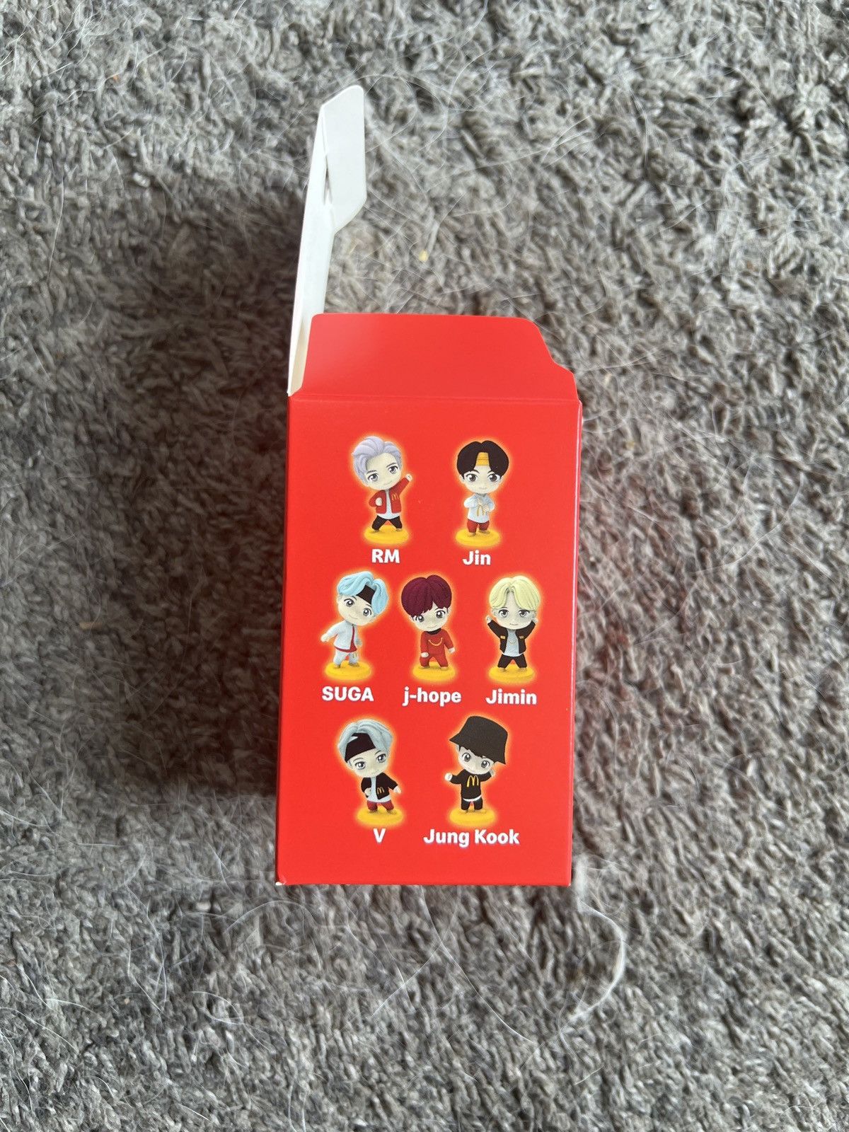 Hypebeast 2025 McDonald’s TinyTAN V Figure Size ONE SIZE - 8 Thumbnail