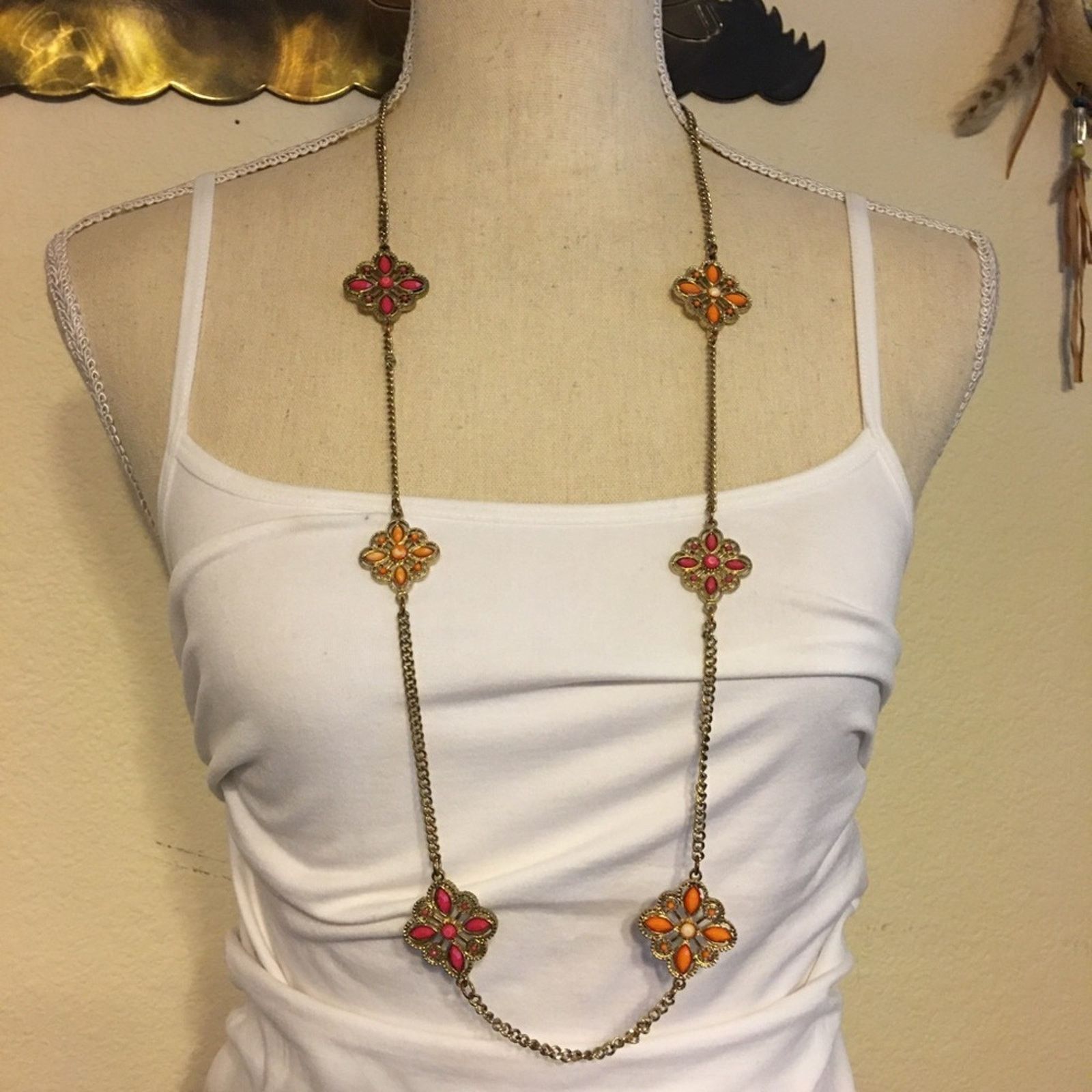 Jewelry Vintage Charming Charlie stone medallion necklace Size ONE SIZE - 1 Thumbnail