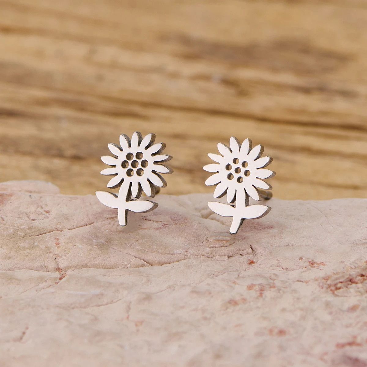 Jewelry Mini Sunflower Stud Earrings Charm Earring Gift Size ONE SIZE - 1 Preview