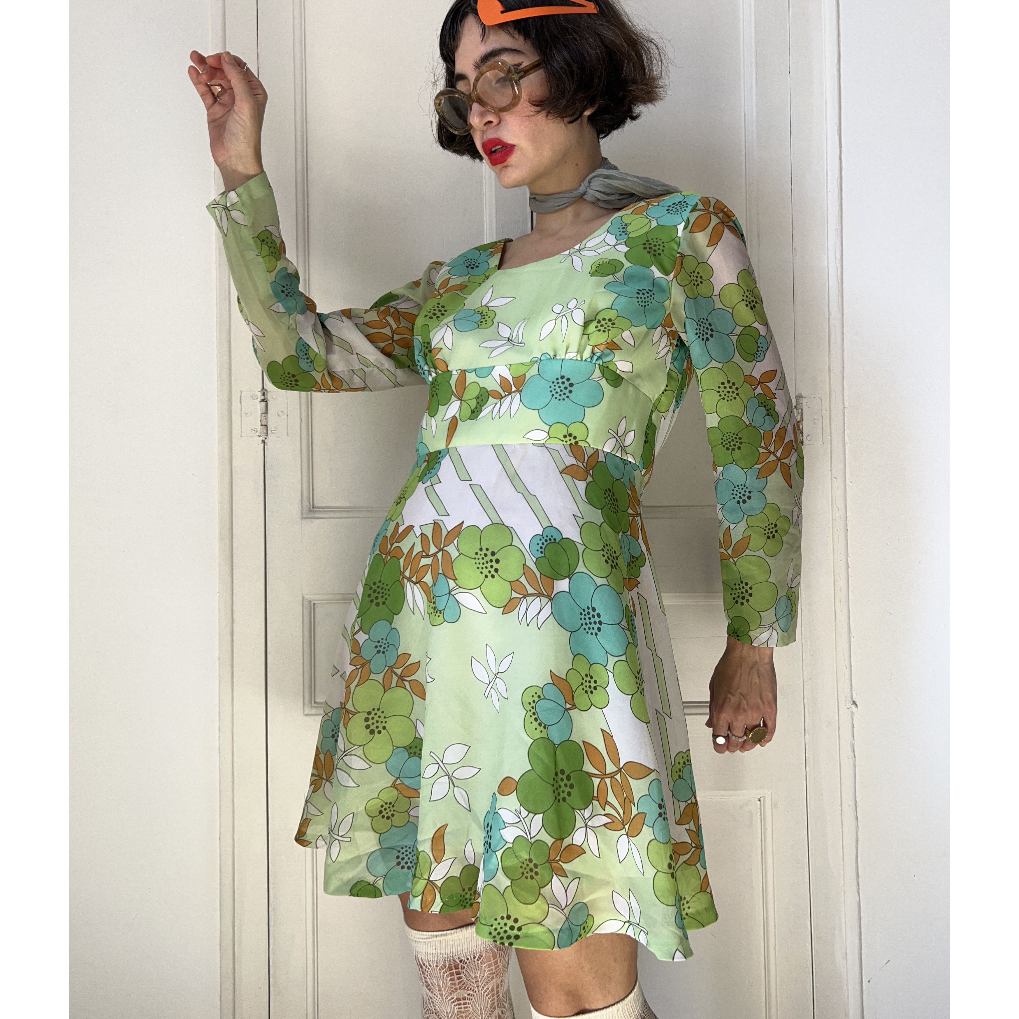 Vintage vintage 70s floral mini dress Size M / US 6-8 / IT 42-44 - 6 Thumbnail