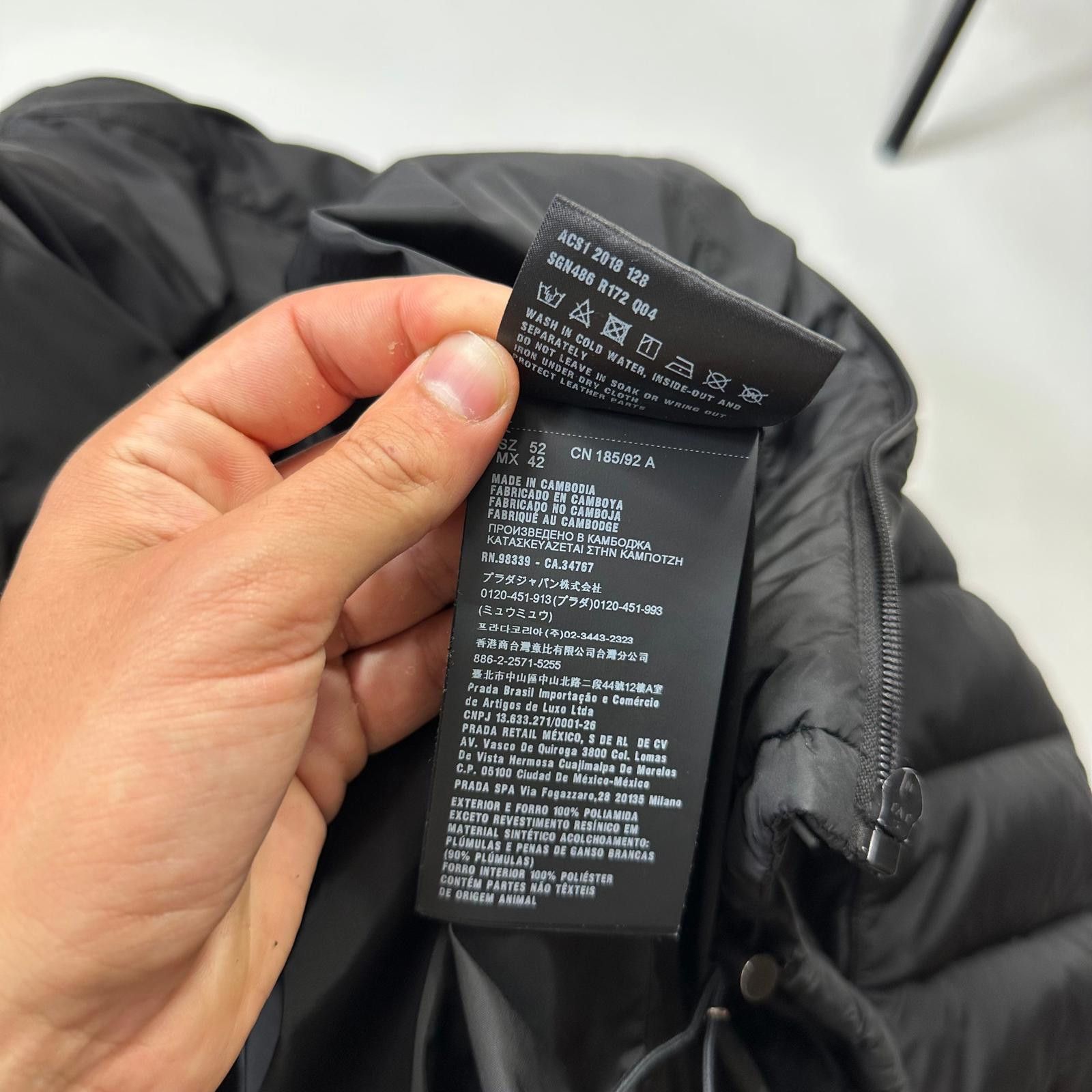 Prada Prada 2018 Laminated Nylon Duck Down Puffer - IT52 (L) Size US L / EU 52-54 / 3 - 9 Thumbnail