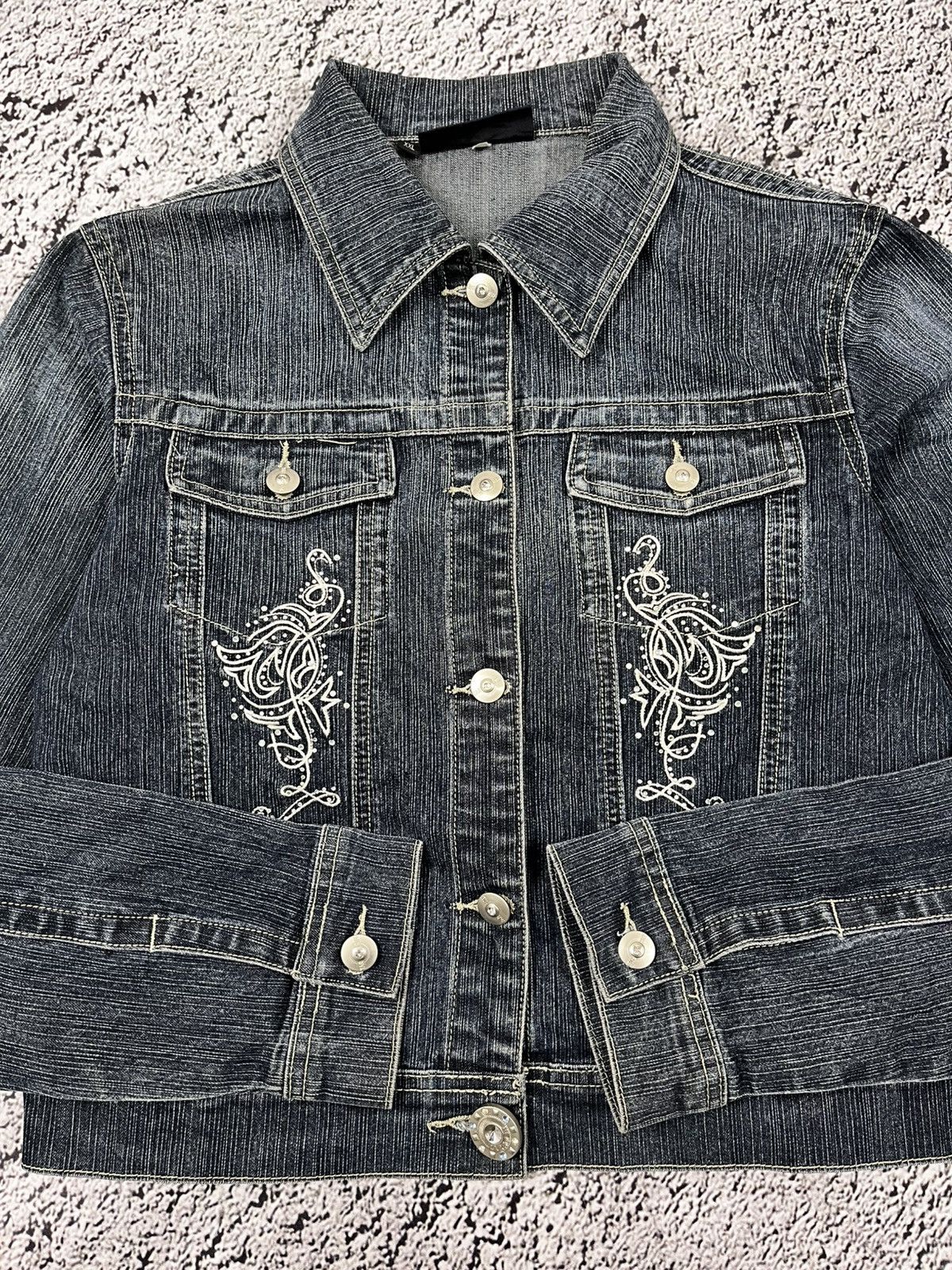 Vintage Vintage Y2K rhinestones denim jacket Japanese grunge style Size M / US 6-8 / IT 42-44 - 4 Thumbnail