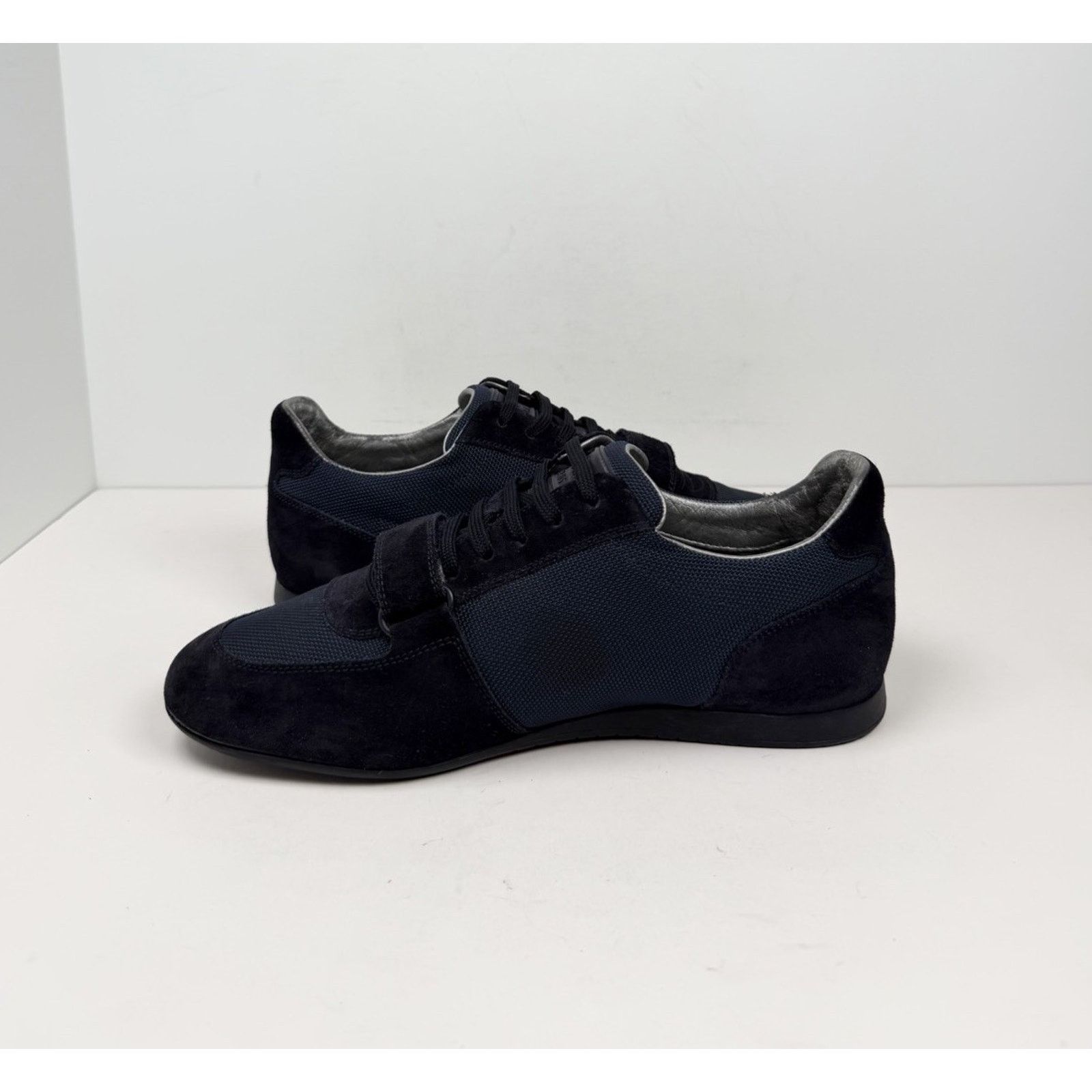 Louis Vuitton Size 6LV/7US - Louis Vuitton Stardust Strap Blue Suede Size US 7 / EU 40 - 4 Thumbnail