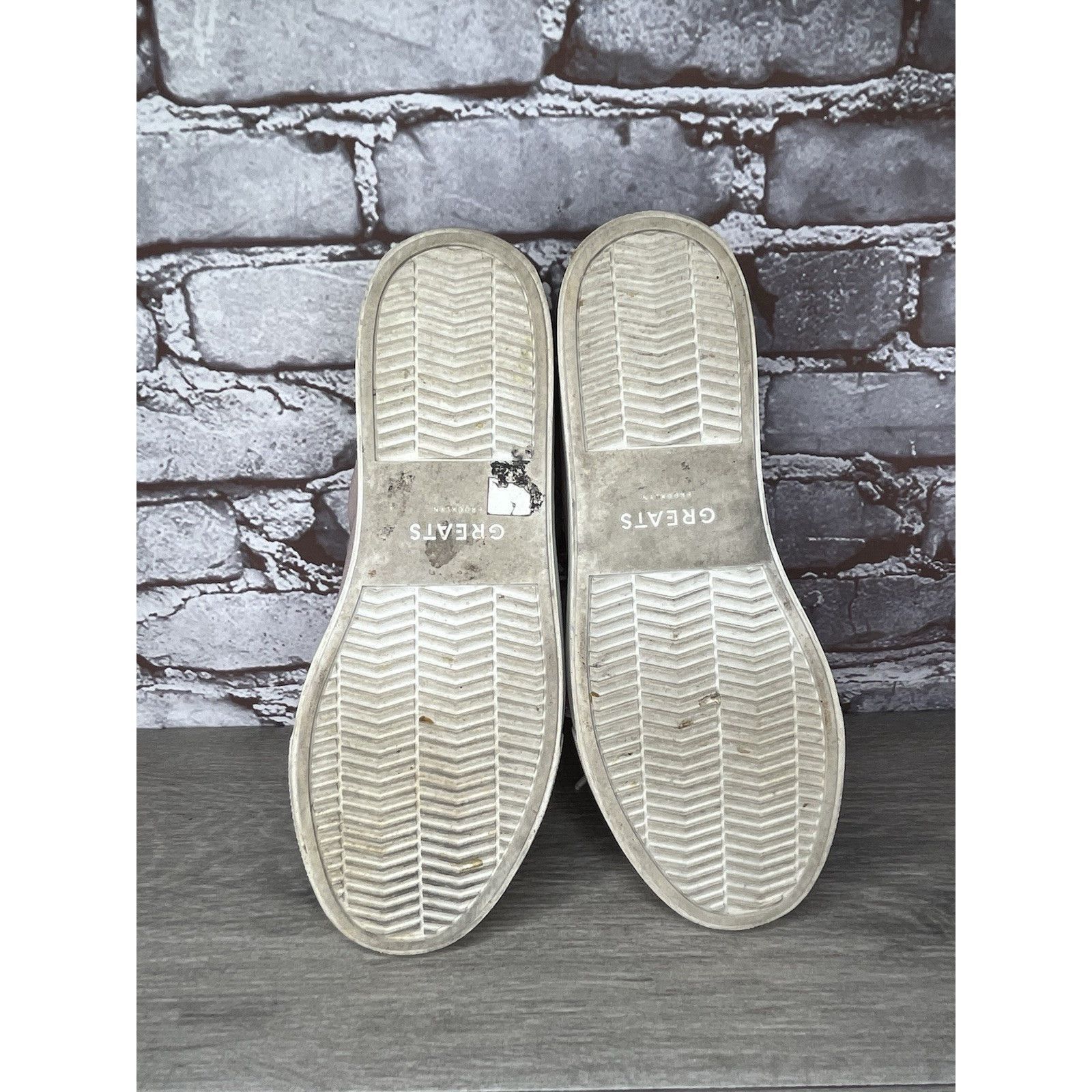 Greats GREATS The Royale Pink Perforated Leather Sneakers Shoes Wom Size US 8.5 / IT 38.5 - 8 Thumbnail