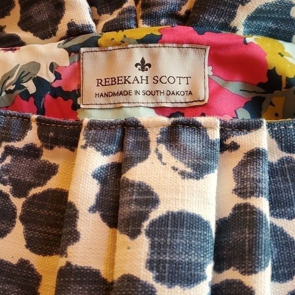 Vintage Rebekah Scott Designs Blue Leopard Petal Inside Lining Fabri Size ONE SIZE - 8 Thumbnail