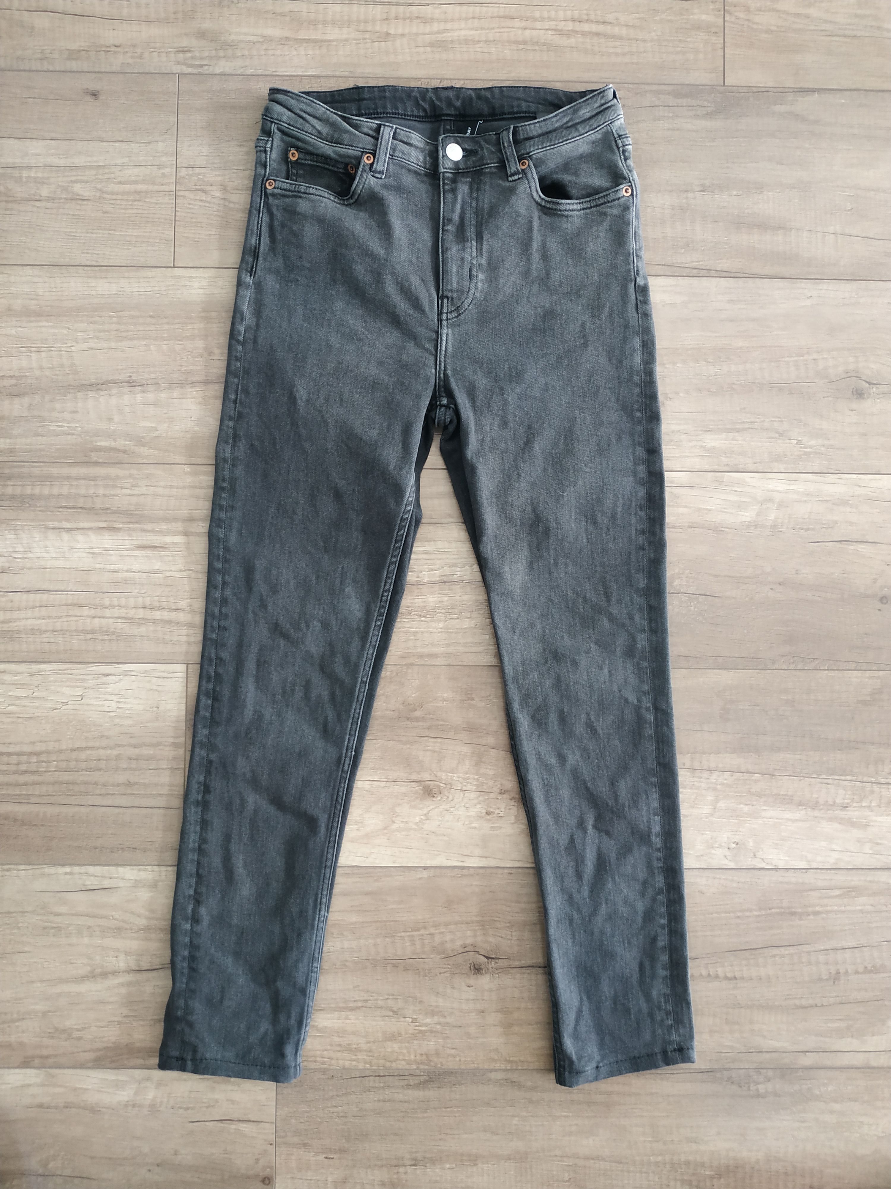 Weekday Weekday Women's Tapered Slim Fit Jeans, W28 L32 Size 28" / US 6 / IT 42 - 2 Thumbnail