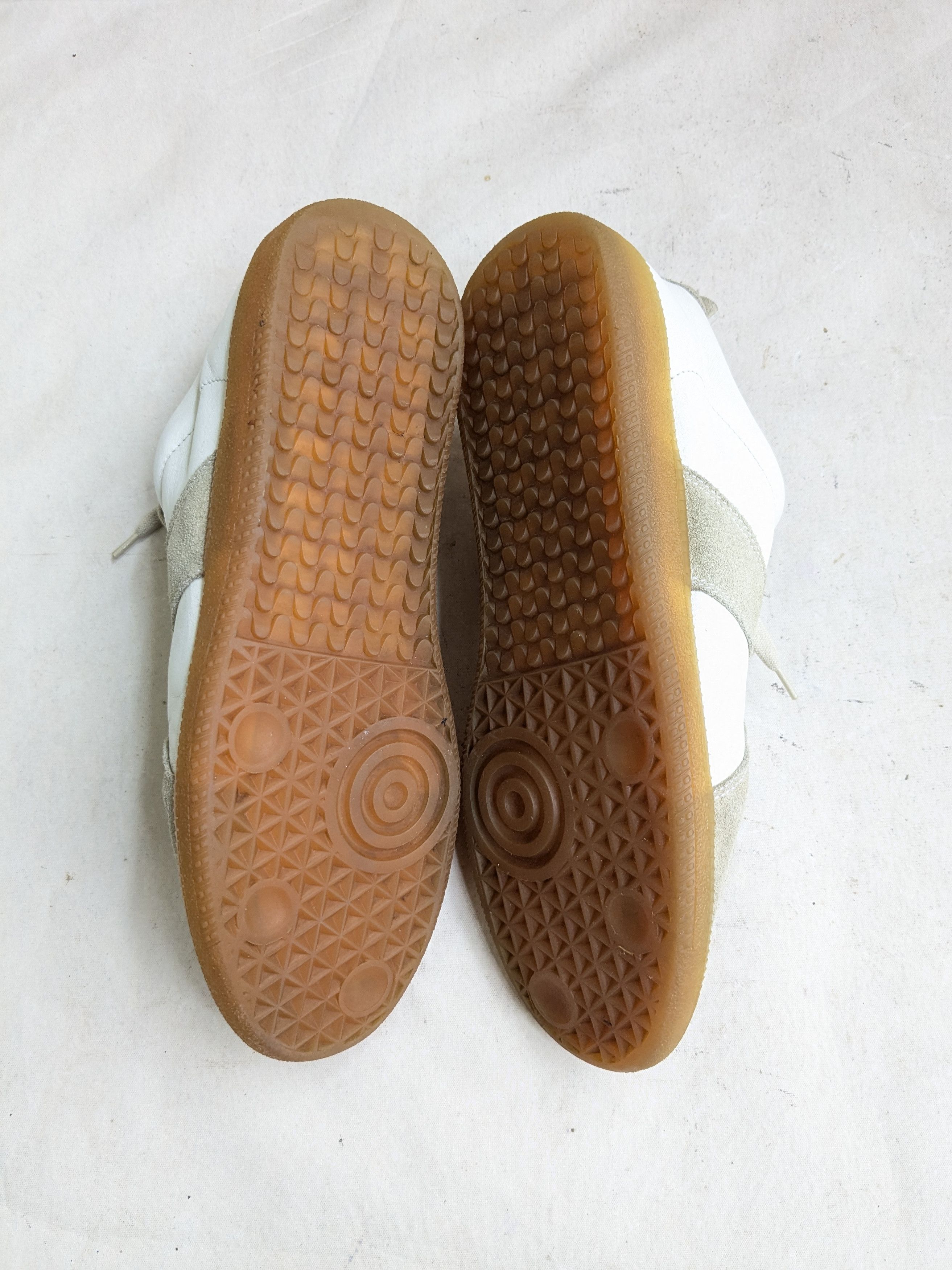 Maison Margiela Margiela GAT Replica White Gray 9 42 Low Tops Size US 9 / EU 42 - 18 Thumbnail