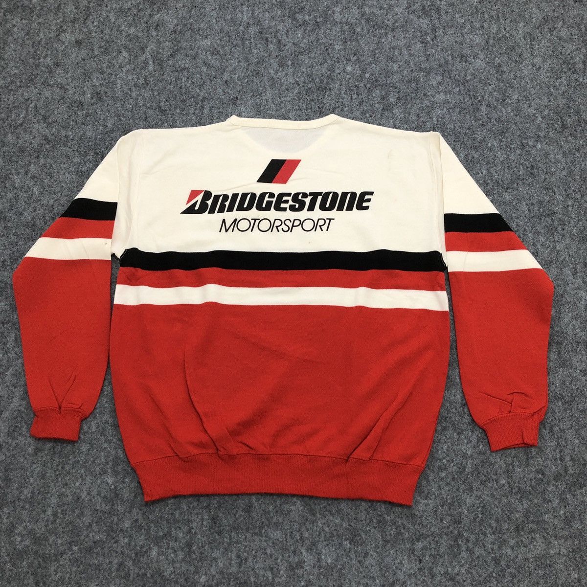 Vintage Vintage Bridgestone Motorsport Sweatshirt Size US L / EU 52-54 / 3 - 1 Thumbnail