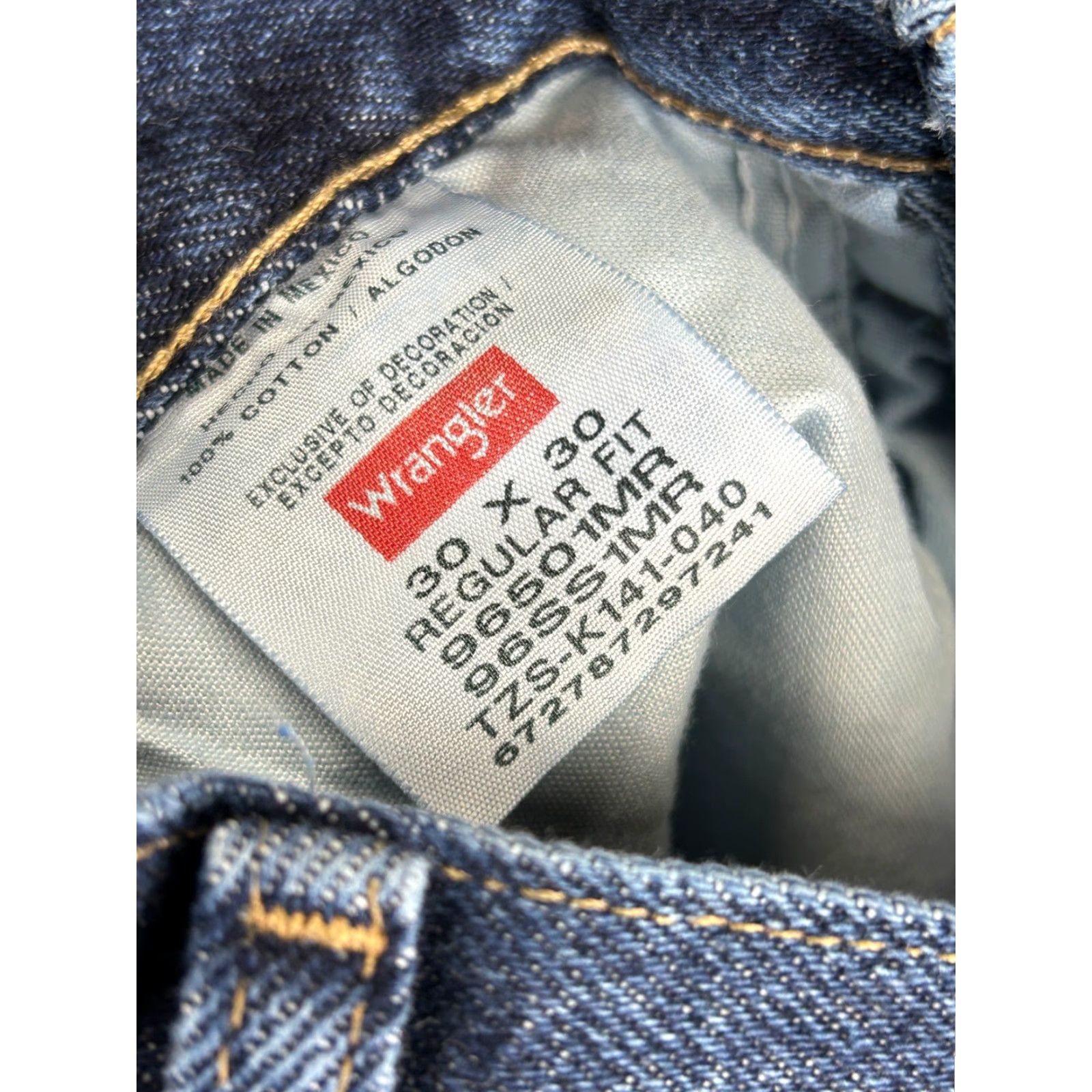 Wrangler VINTAGE Wrangler Jeans Regular Fit 30 x 30 96501MR Rodeo Cowboy Western Blue Men's Jeans Regular 30in Inseam 5-Pocket Distressed Denim Cowboy N/A Logo Size US 30 / EU 46 - 4 Thumbnail