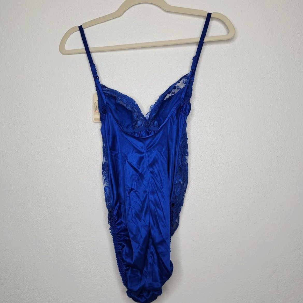Vintage VINTAGE Poirette NWT Blue Lace Teddy Bodysuit Cami Union Label Dolores Poirette One Piece Women 36 Blue Teddy NWT Vintage Size XS / US 0-2 / IT 36-38 - 6 Thumbnail
