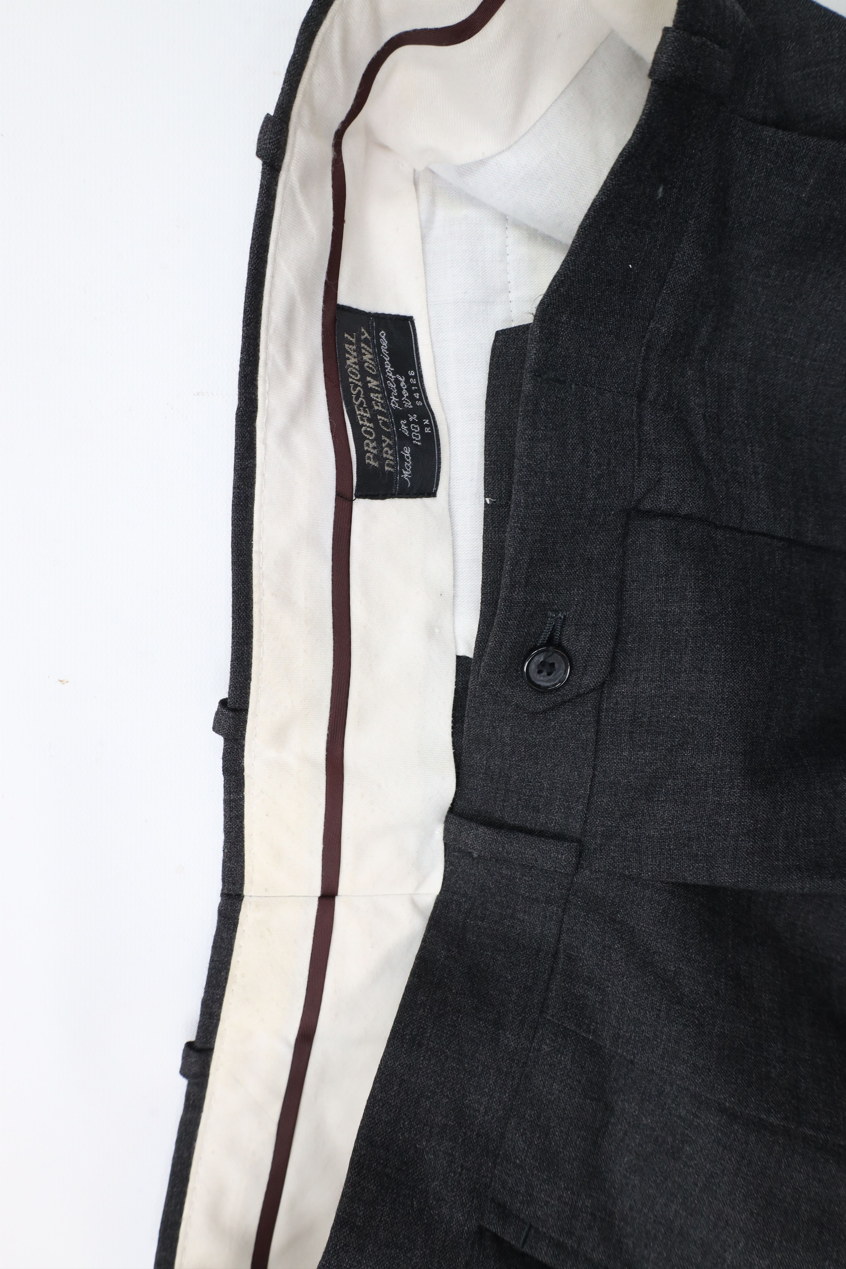 Vintage Vintage 90s Streetwear Pleated Cuffed Wide Leg Chino Pants Size US 34 / EU 50 - 12 Thumbnail