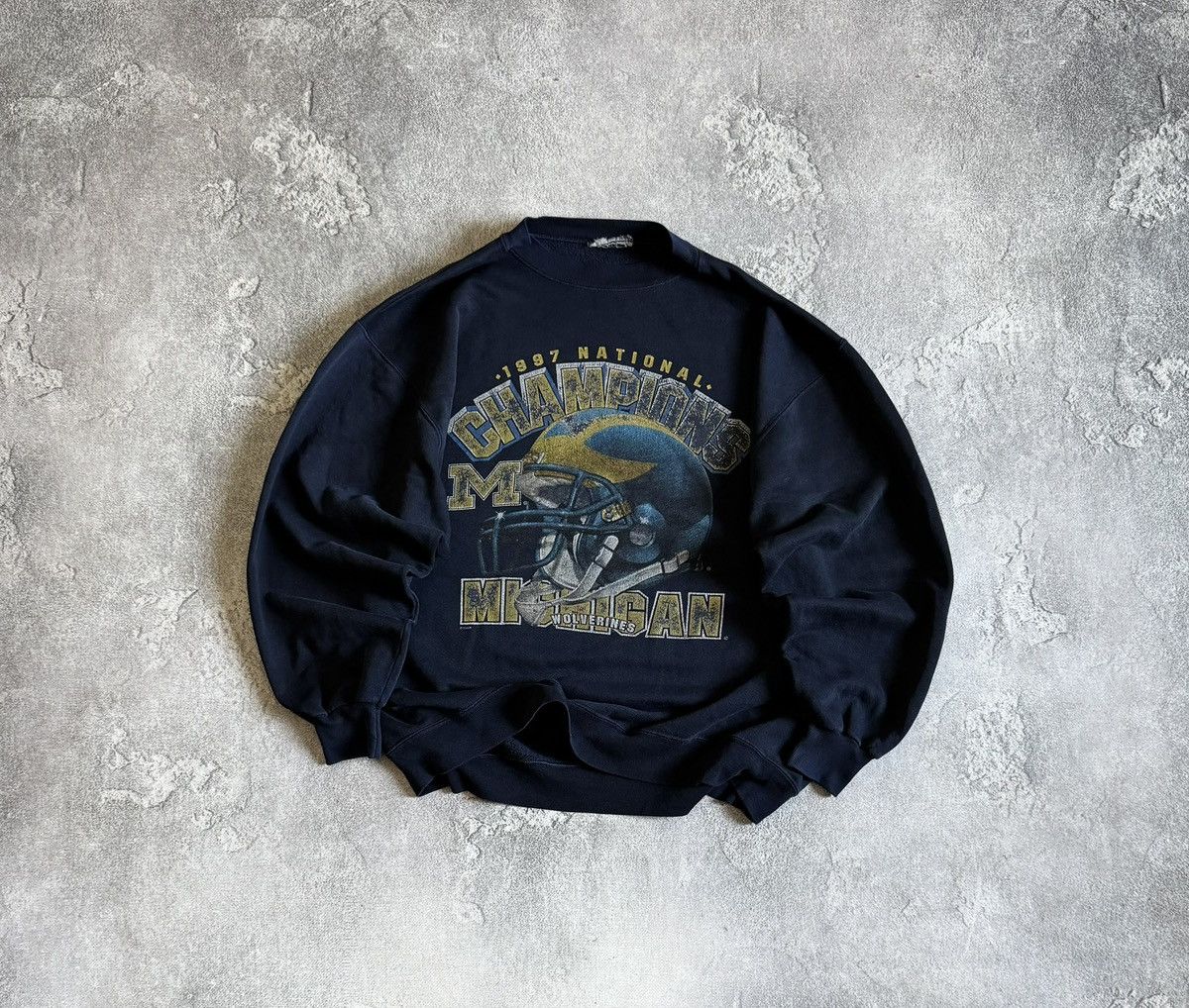 Vintage 90s Retro Champions Michigan 1987 national sweatshirts vntg Size US L / EU 52-54 / 3 - 1 Thumbnail