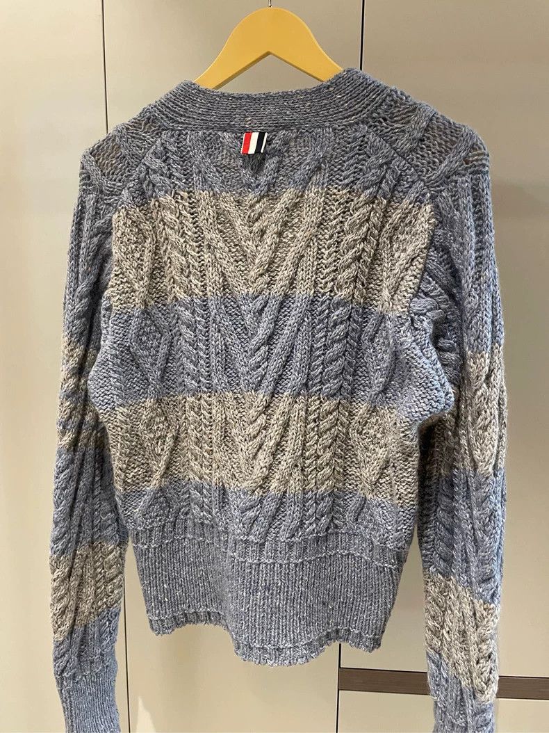 Thom Browne Thom browne Size 1 Blue and gray striped thick wool horseh Size S / US 4 / IT 40 - 4 Thumbnail