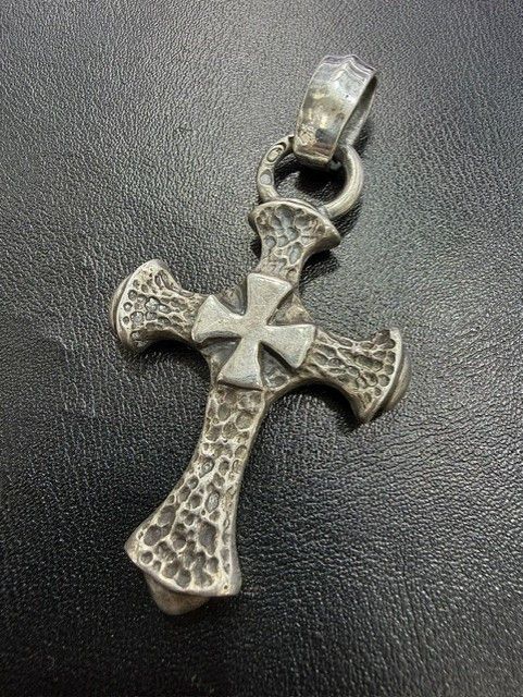 Other C'est Magnifique Gothic Hammered Cross 925 w/chain NWOT Size ONE SIZE - 7 Thumbnail