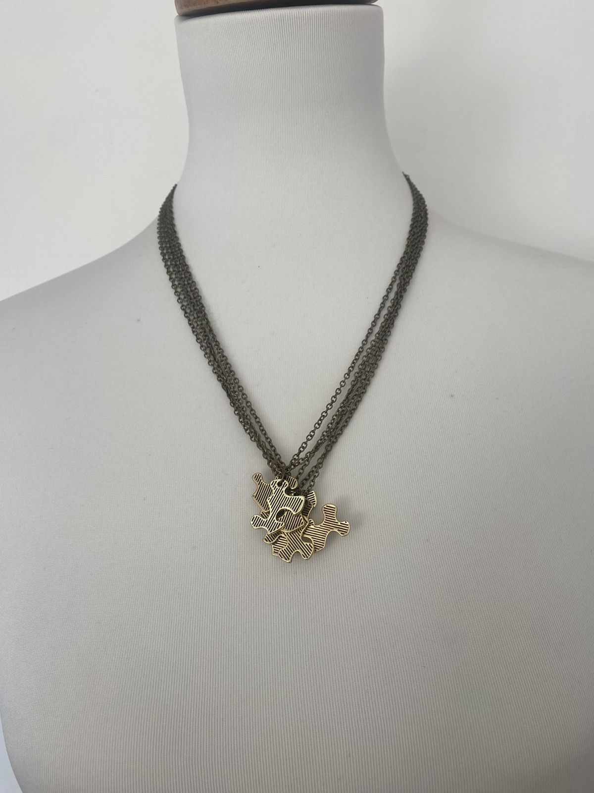 Other Women's necklace friends necklace Size ONE SIZE - 3 Thumbnail