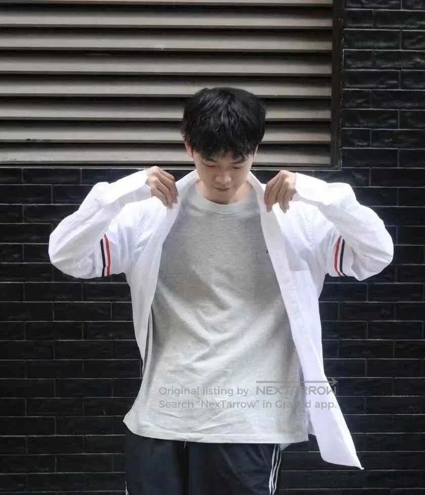 Thom Browne THOM BROWNE White Classic Armband Stripe Shirt. Size US XL / EU 56 / 4 - 6 Thumbnail