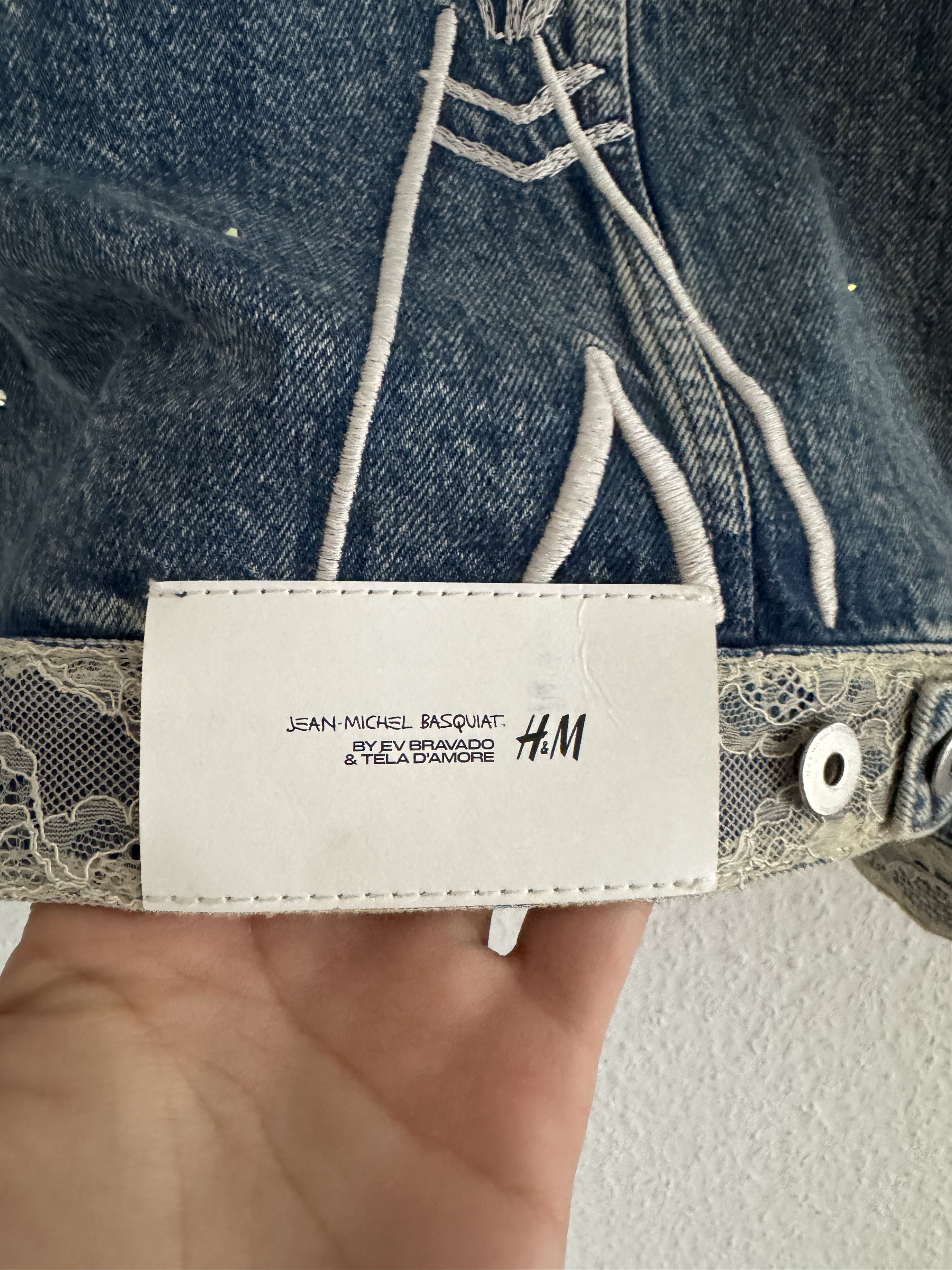 H&M × Jean-Michel Basquiat × Who Decides War Distressed Rhinestone Denim Jacket Size US XS / EU 42 / 0 - 13 Thumbnail