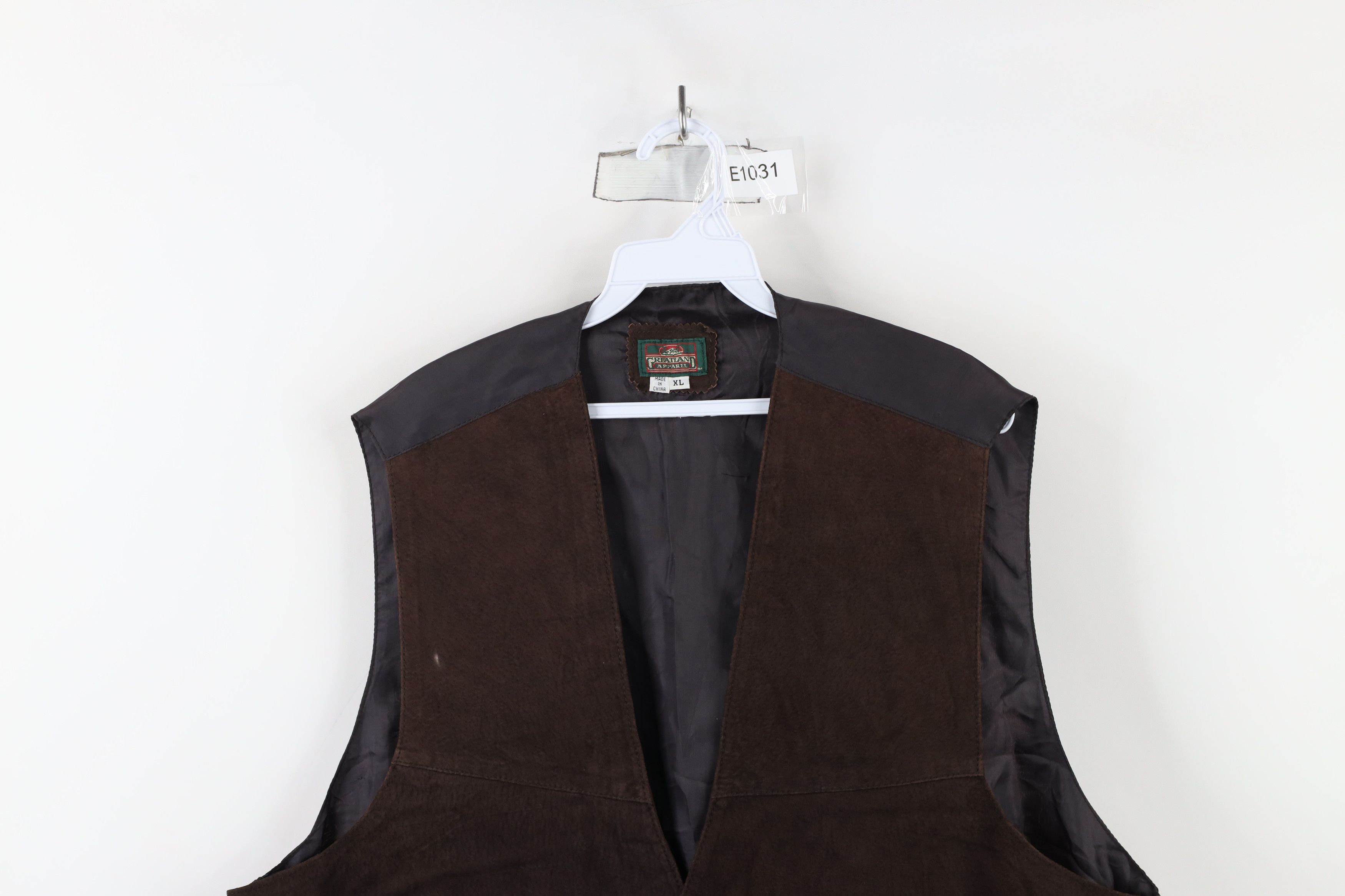 Vintage Vintage 90s Streetwear Buckle Back Suede Leather Vest Jacket Size US XL / EU 56 / 4 - 2 Thumbnail
