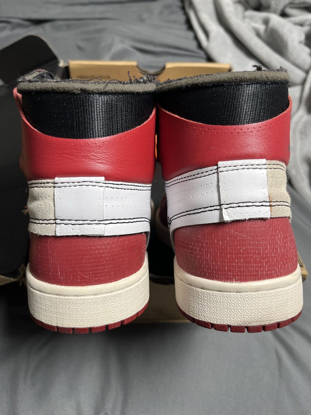 Jordan Brand × Off-White Off white Chicago 1s Size US 8.5 / EU 41-42 - 9 Thumbnail