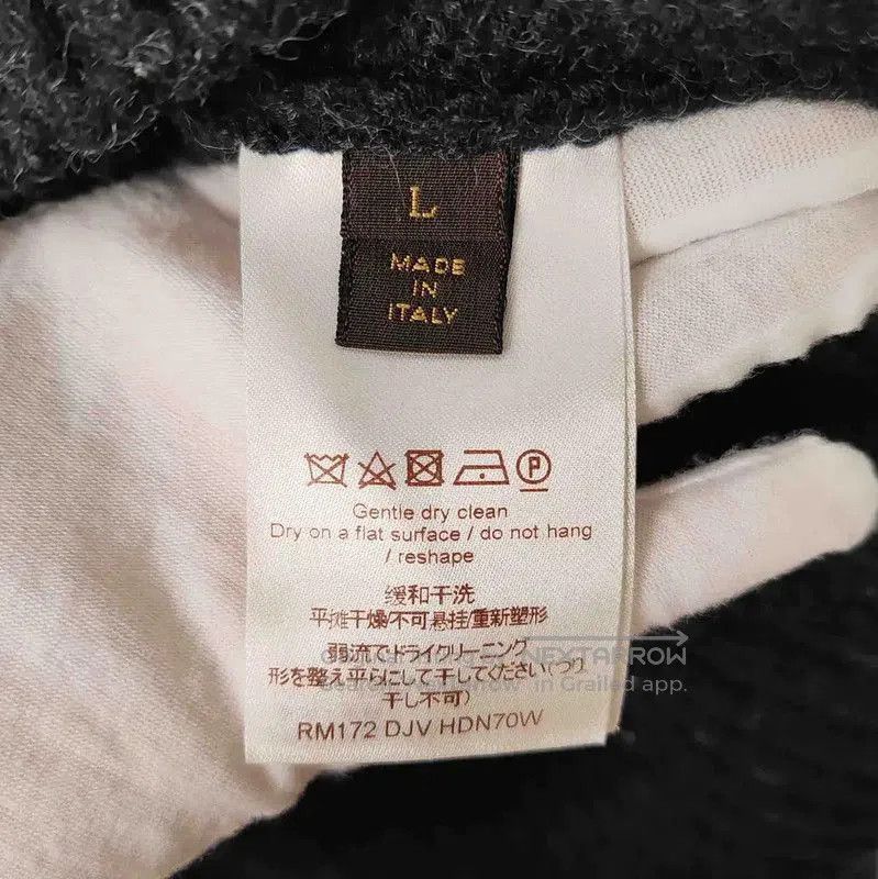 Louis Vuitton Louis Vuitton Black Knit Sweater for Men . Size US L / EU 52-54 / 3 - 4 Thumbnail