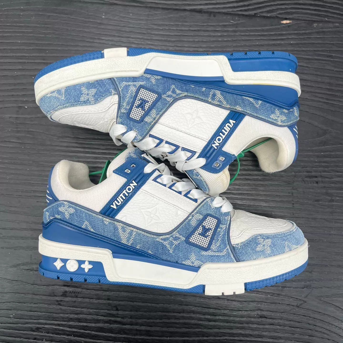 Louis Vuitton LV Trainer White & Blue Denim 37 Like New With Box Size US 6.5 / IT 36.5 - 3 Thumbnail