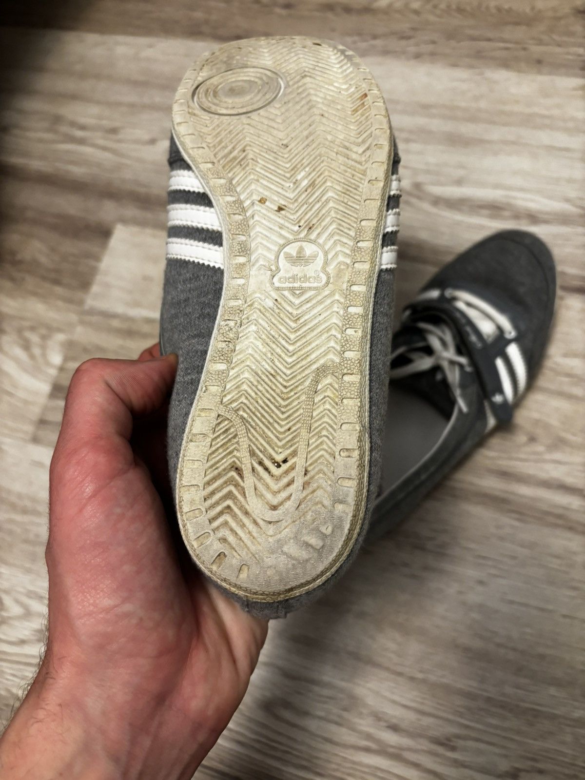 Adidas adidas Concord Round W (2011) – Grey/White – Size US 7.5 Size US 7.5 / IT 37.5 - 15 Thumbnail