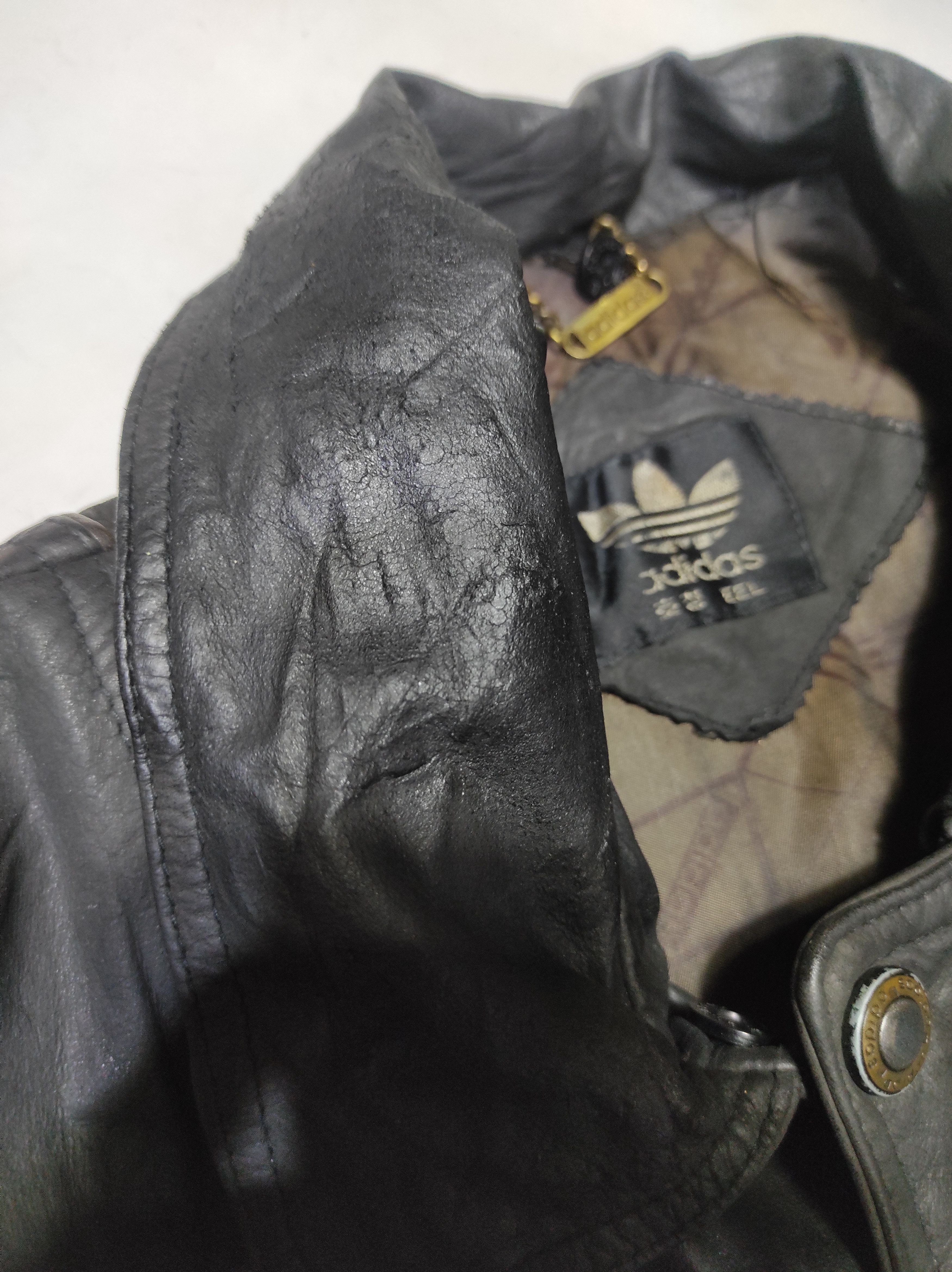Adidas Rare Adidas 1989 Classic Genuine Leather Bomber Jacket Size US M / EU 48-50 / 2 - 14 Thumbnail
