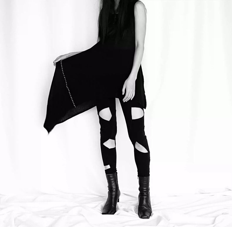 Yohji Yamamoto yohji yamamoto size 1 Mainline irregular hollowed-out leggi Size 25" / US 0 / IT 36 - 5 Thumbnail