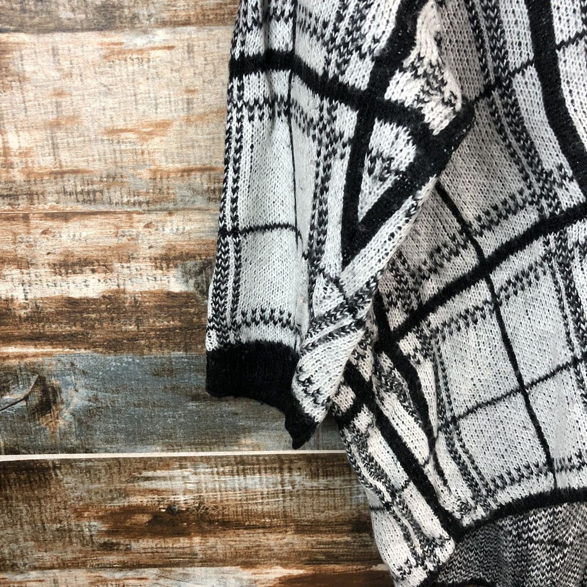 GU × Homespun Knitwear Gu japan White Cardigan Knitwear #A2467 Size US XL / EU 56 / 4 - 15 Thumbnail