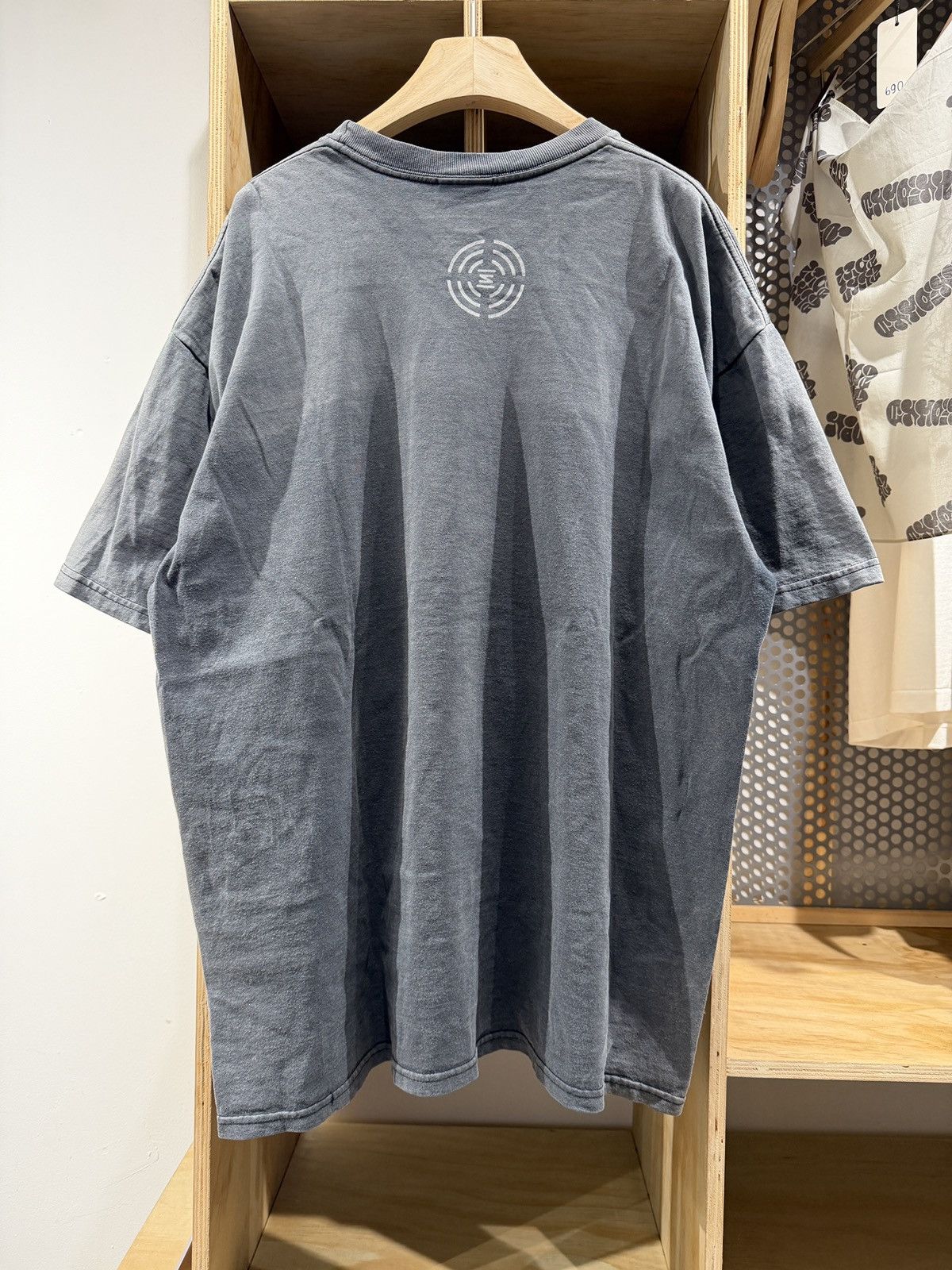 Nike Vintage Nike Shox 00‘s Sun-faded T-shirt Size US XL / EU 56 / 4 - 3 Thumbnail