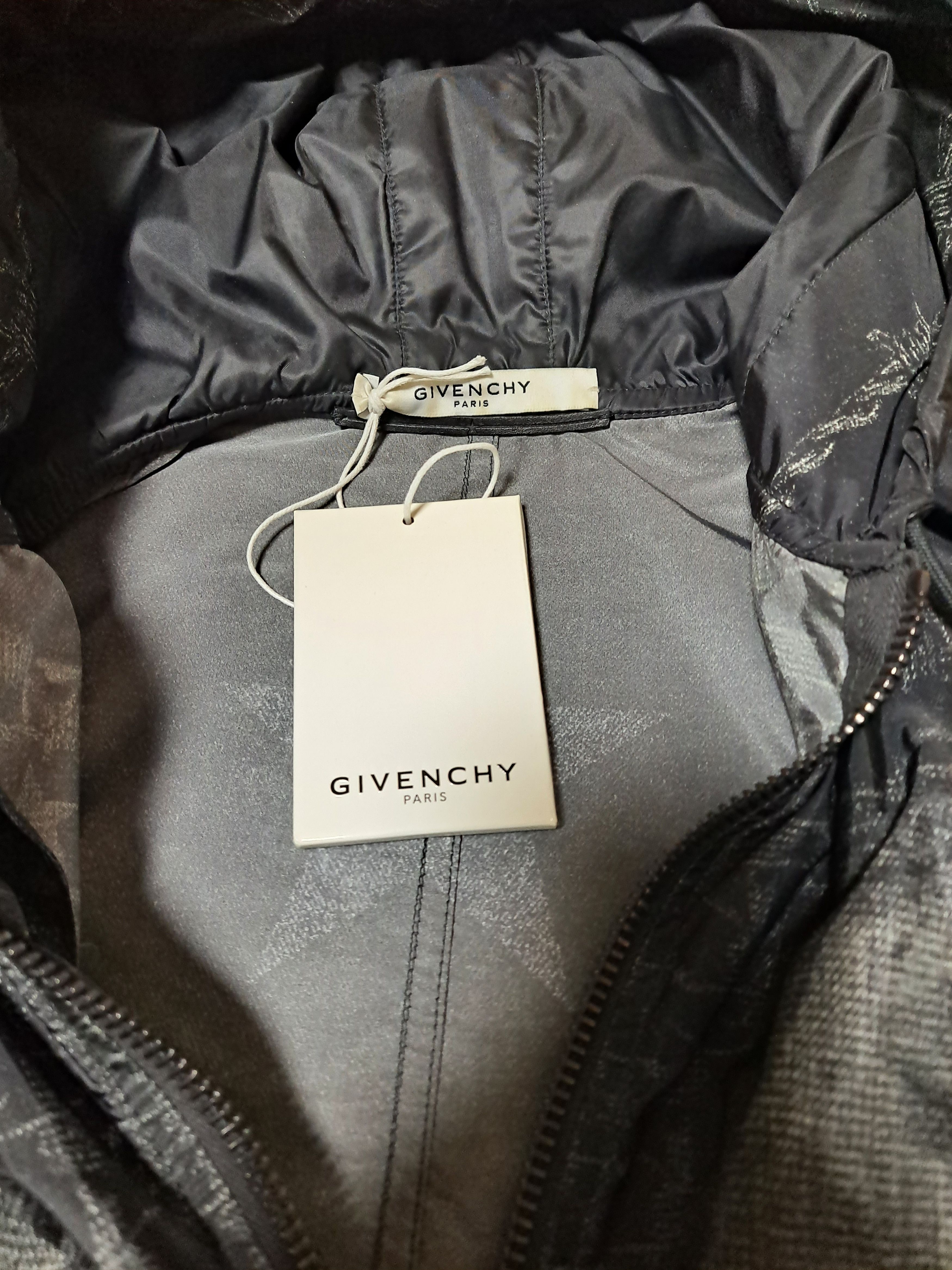 Givenchy NWT GIVENCHY JESUS JACKET WINDBREAKER EXCEEDINGLY RARE Size US S / EU 44-46 / 1 - 6 Thumbnail