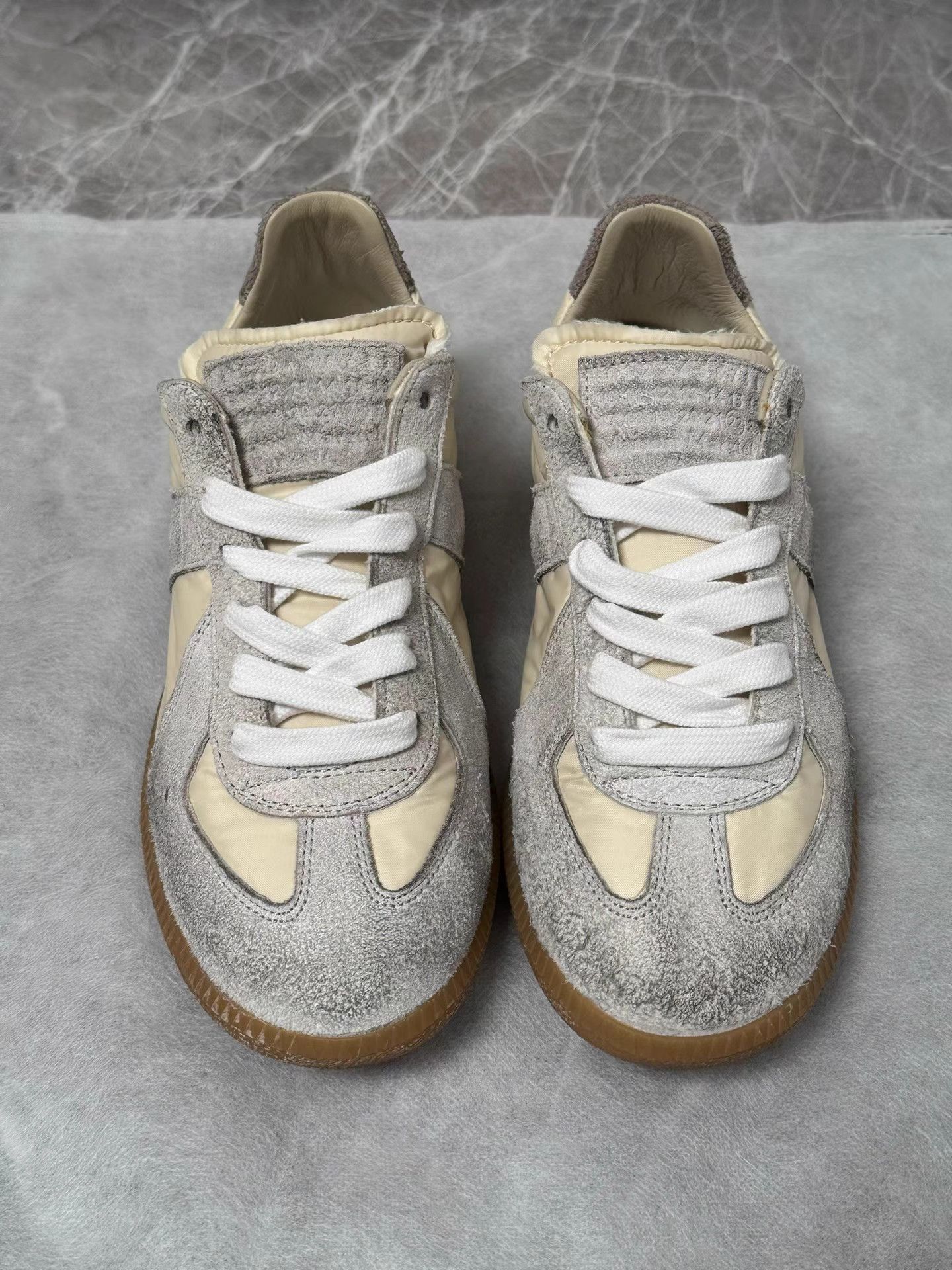 Maison Margiela Maison Margiela 25SS Dirty Replica Sneakers K6 Size US 6 / IT 36 - 2 Thumbnail