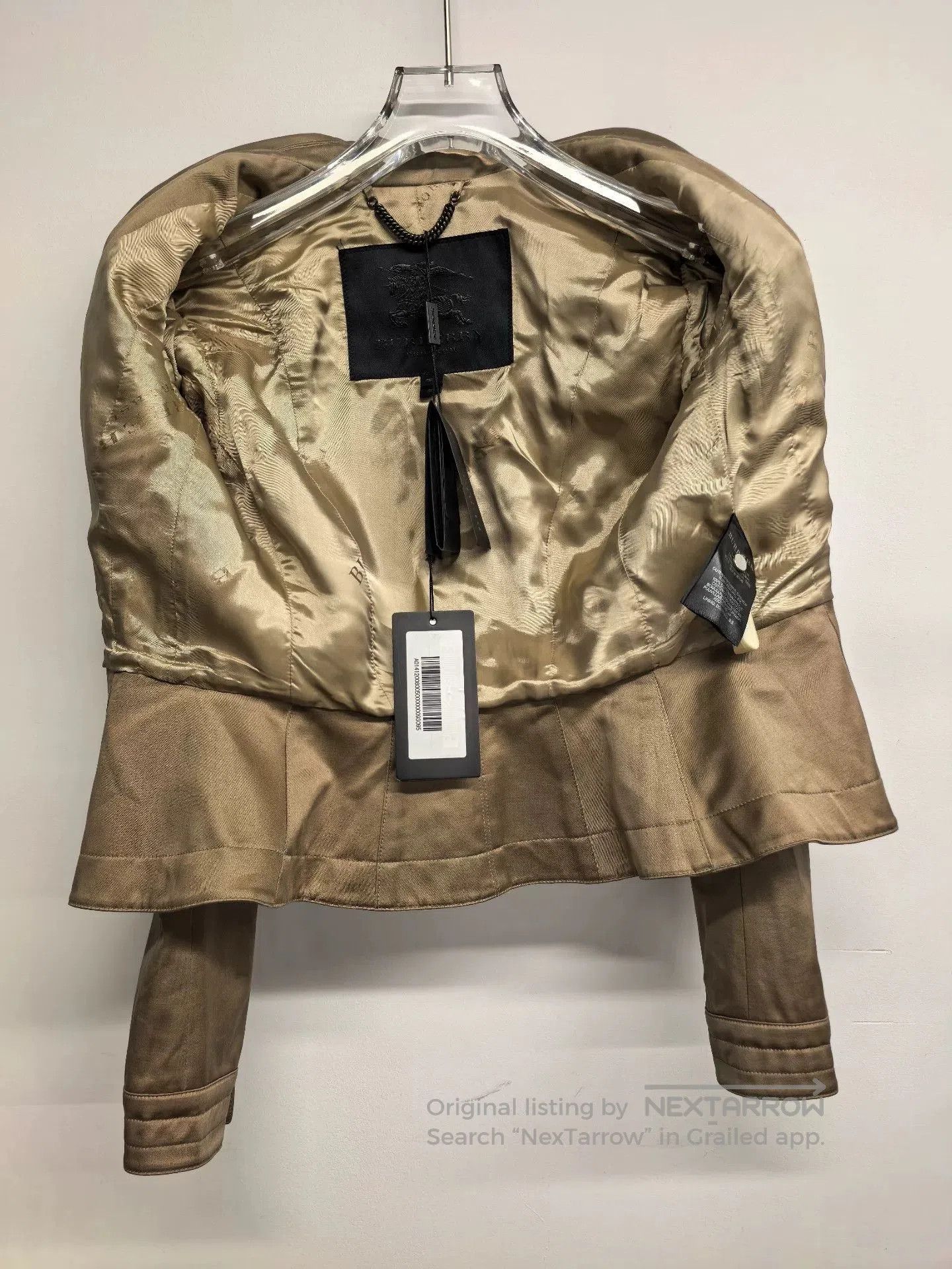 Burberry Burberry Women's Short Leather Jacket. Size S / US 4 / IT 40 - 3 Thumbnail