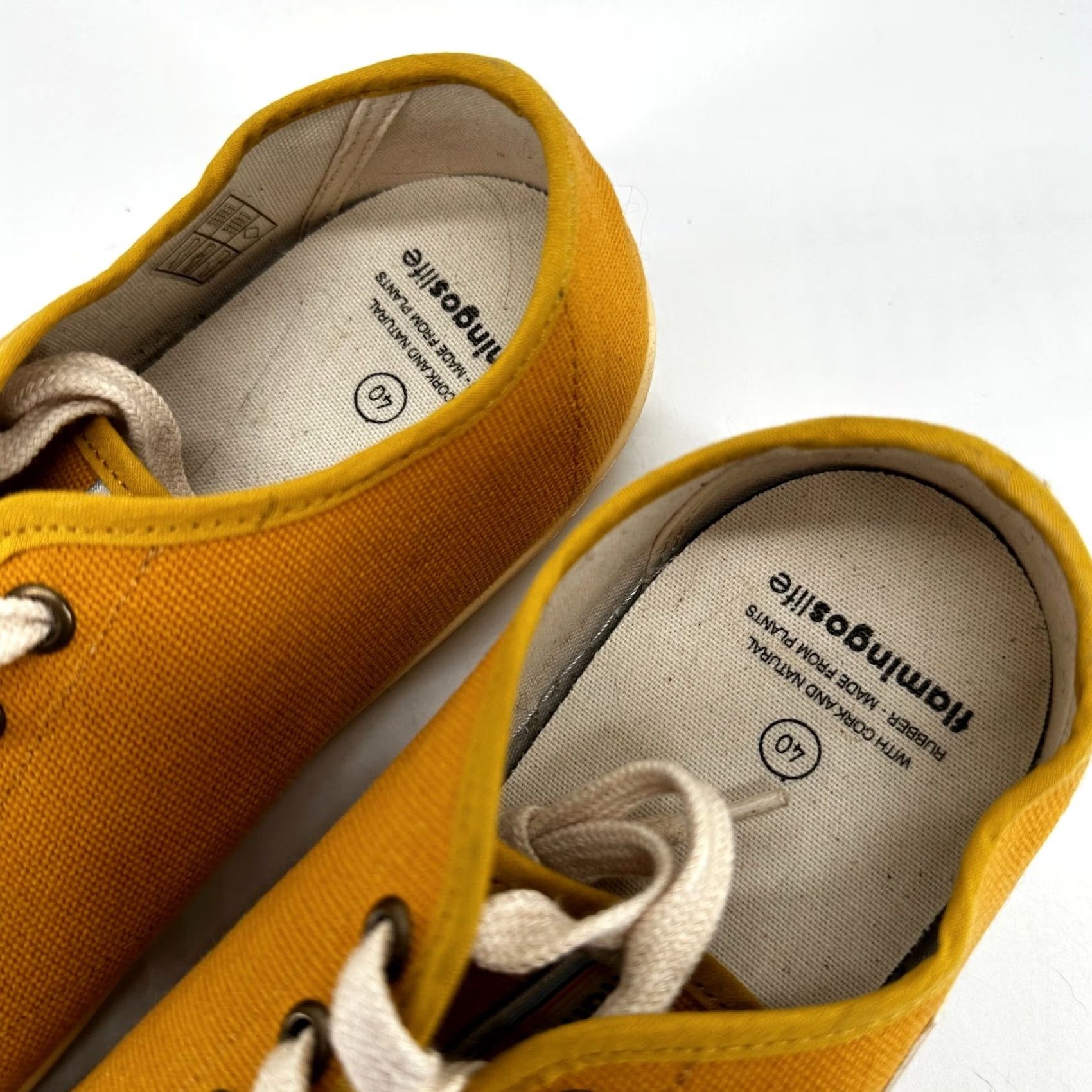 Vintage Flamingos Life Casual Sneaker Shoes Yellow Men's Size 40 Lace Up Low Top Shoes Casual Mens 40 Yellow Classic Comfort Size US M / EU 48-50 / 2 - 3 Thumbnail