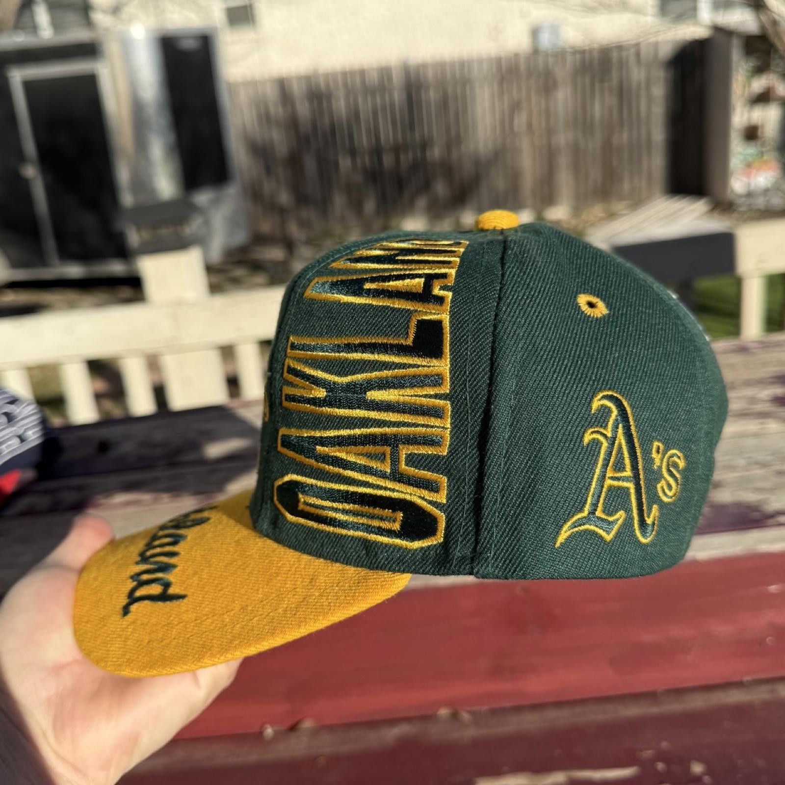Designer 90s Oakland Athletics Hat Size ONE SIZE - 2 Thumbnail