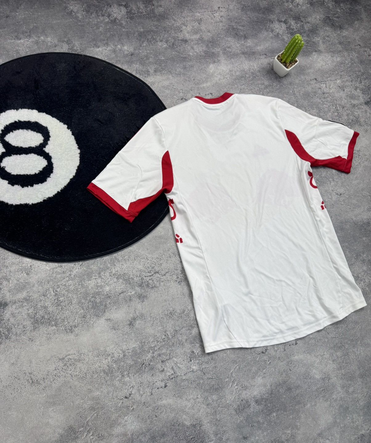 Adidas Retro New York Red Bulls 2013-14 Home Football Jersey MLS Size US M / EU 48-50 / 2 - 14 Thumbnail