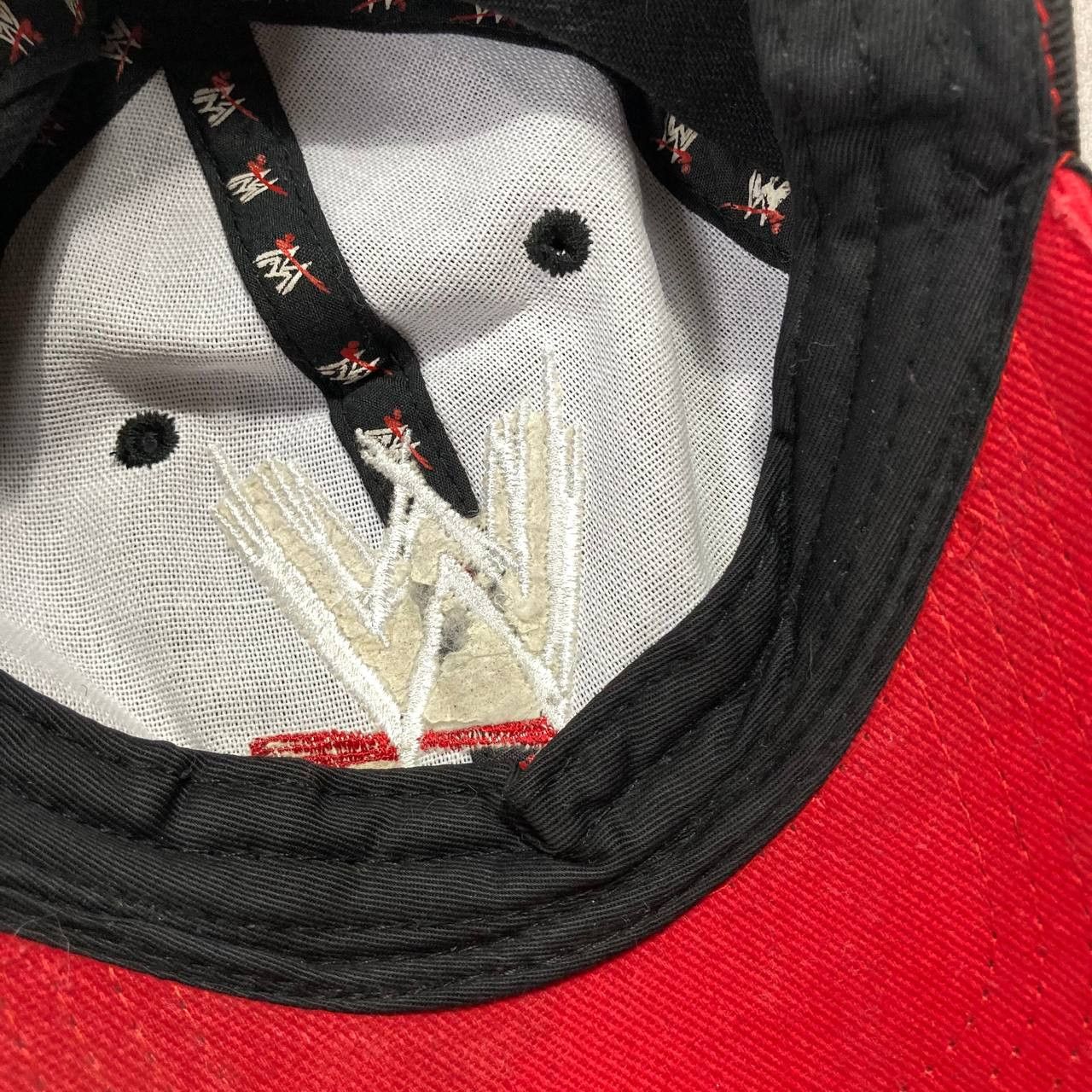 WWE Vintage WWE World Wrestling Entertainment Hat Size ONE SIZE - 7 Thumbnail
