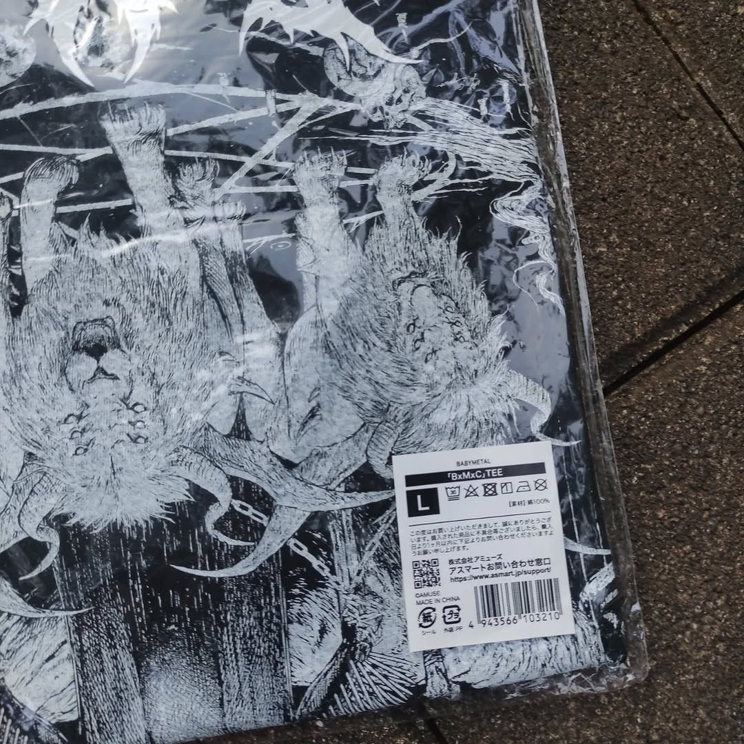 Band Tees BABYMETAL BxMxC 2019 Tee Size US L / EU 52-54 / 3 - 3 Thumbnail