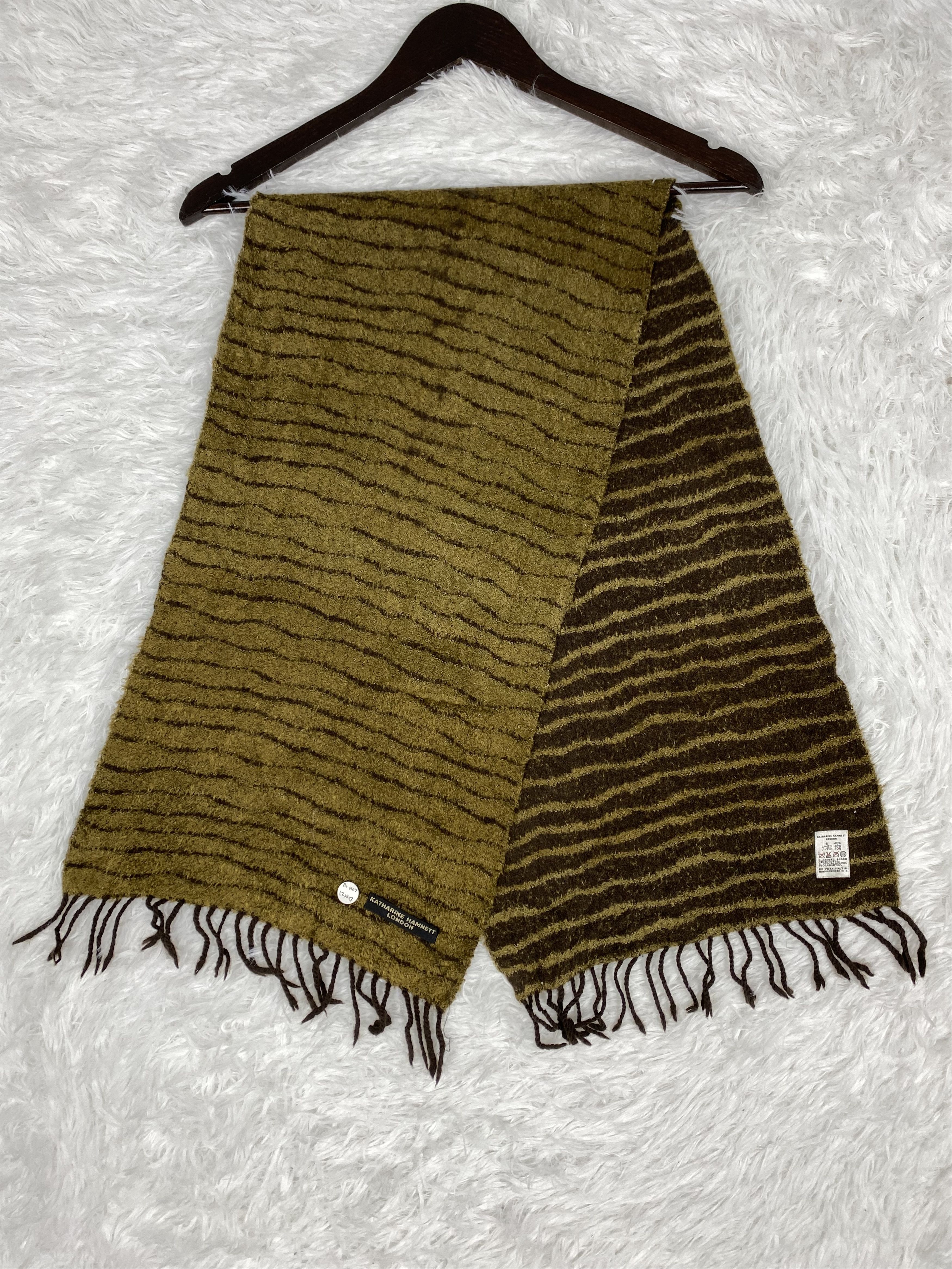 Katharine Hamnett London Vintage Katharine Hamnett Scarf / Muffler Neckwear PM0107 Size ONE SIZE - 1 Thumbnail