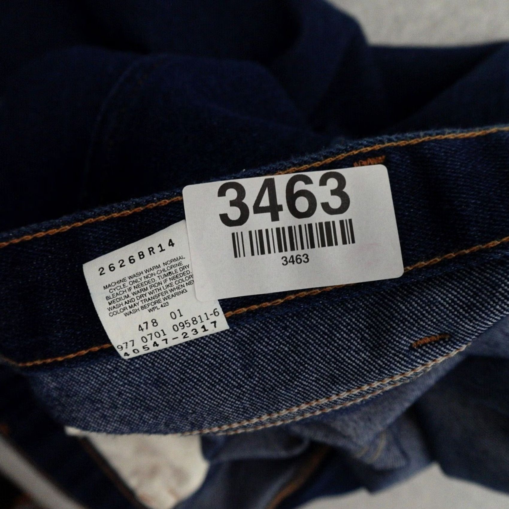 Levi's VINTAGE Levi's 977 Gold Tab Jeans Mens 38 (38X29) Dark Blue 90s Straight Mens Size US 38 / EU 54 - 4 Thumbnail