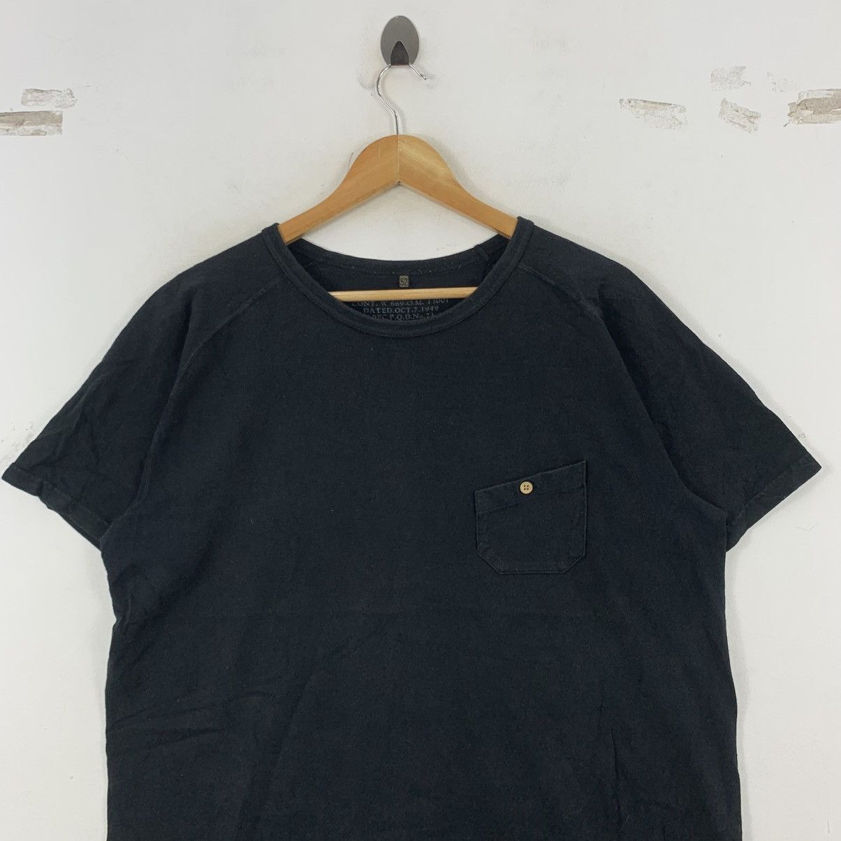 Nigel Cabourn NIGEL CABOURN Military Army Single Pocket Japanese Tshirt Size US L / EU 52-54 / 3 - 3 Thumbnail