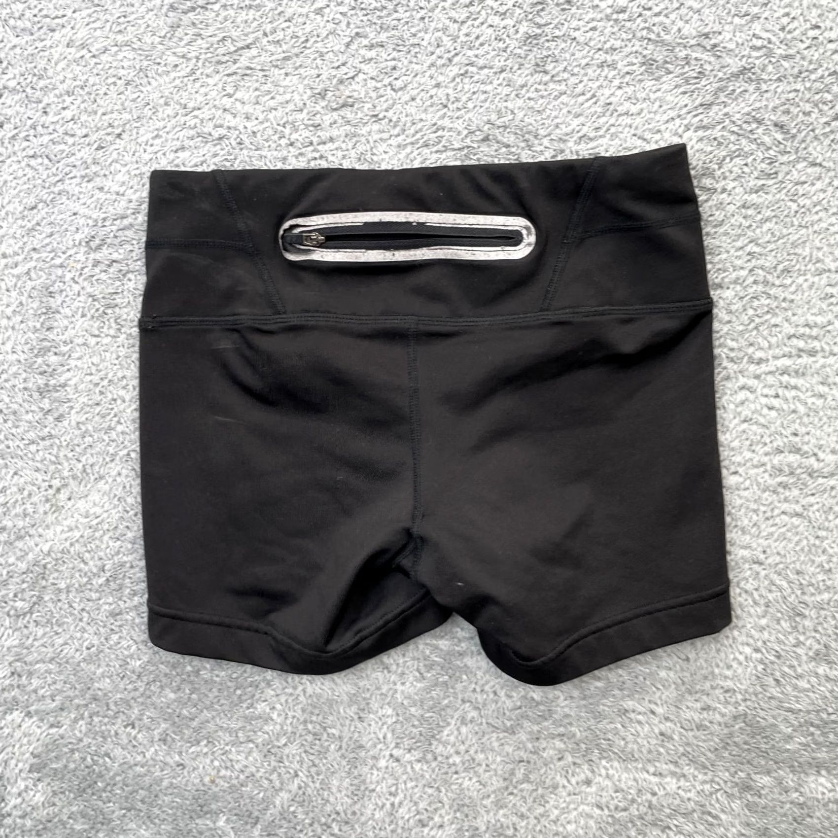 Athleta Athleta Womens XXS Black Athletic Running Shorts Reflective Back Zip Training Size 24" / US 00 / IT 34 - 2 Thumbnail