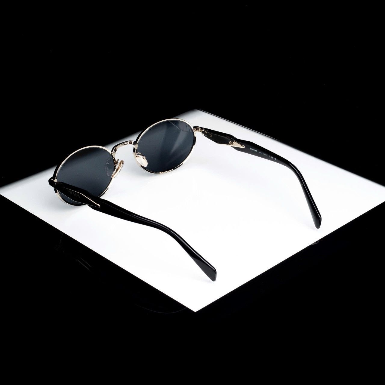 Prada PRADA 0PR 65ZS ZVN09T SUNGLASSES Size ONE SIZE - 4 Thumbnail