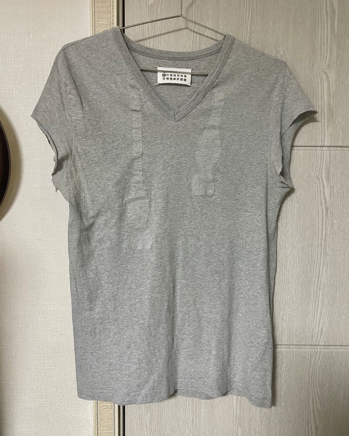 Maison Margiela Maison Martin Margiela SS07 Trompe L’oeil Tee Size US M / EU 48-50 / 2 - 1 Thumbnail